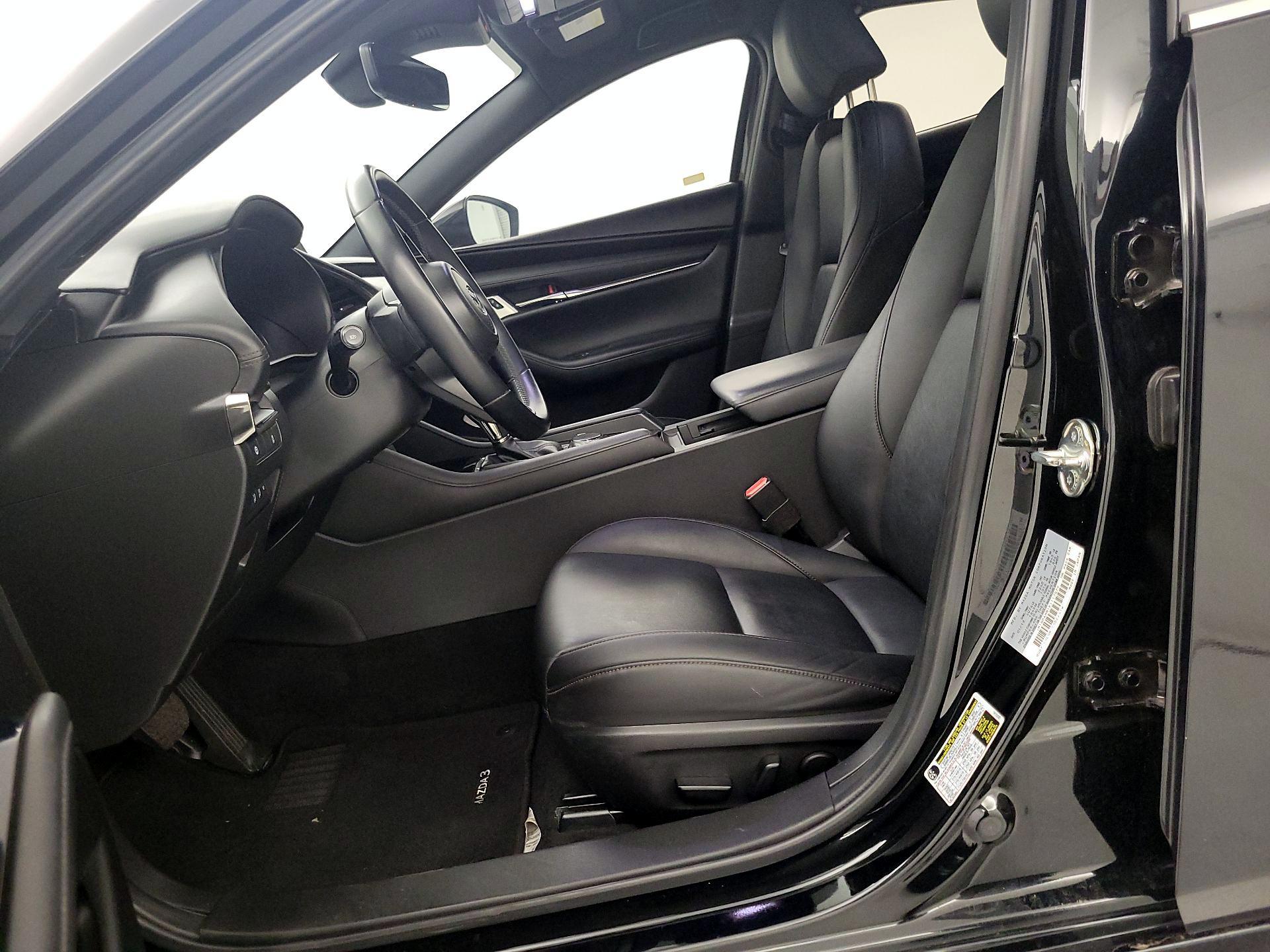 Thumbnail: 2019 Mazda Mazda3 - 11