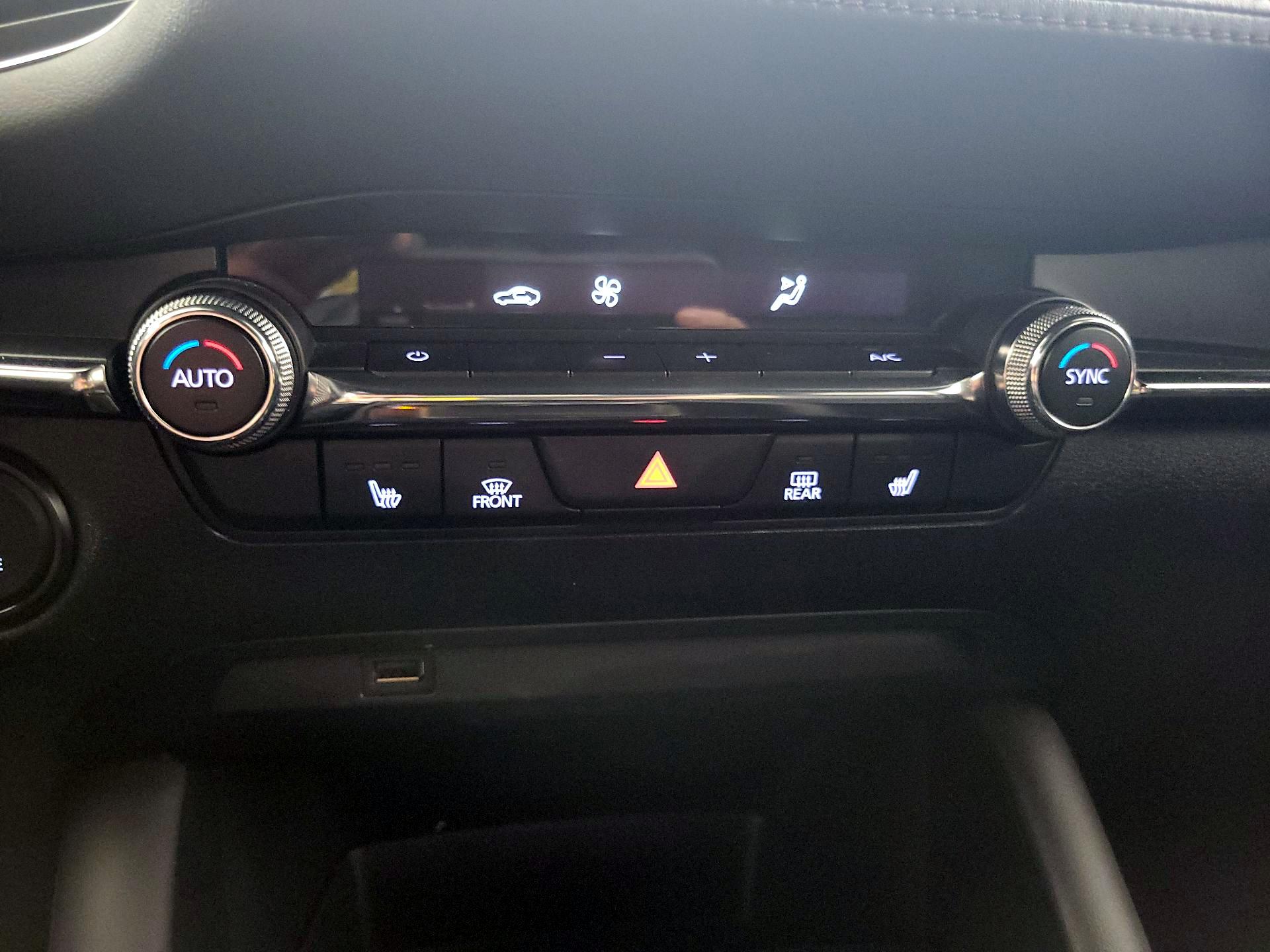 Thumbnail: 2019 Mazda Mazda3 - 17