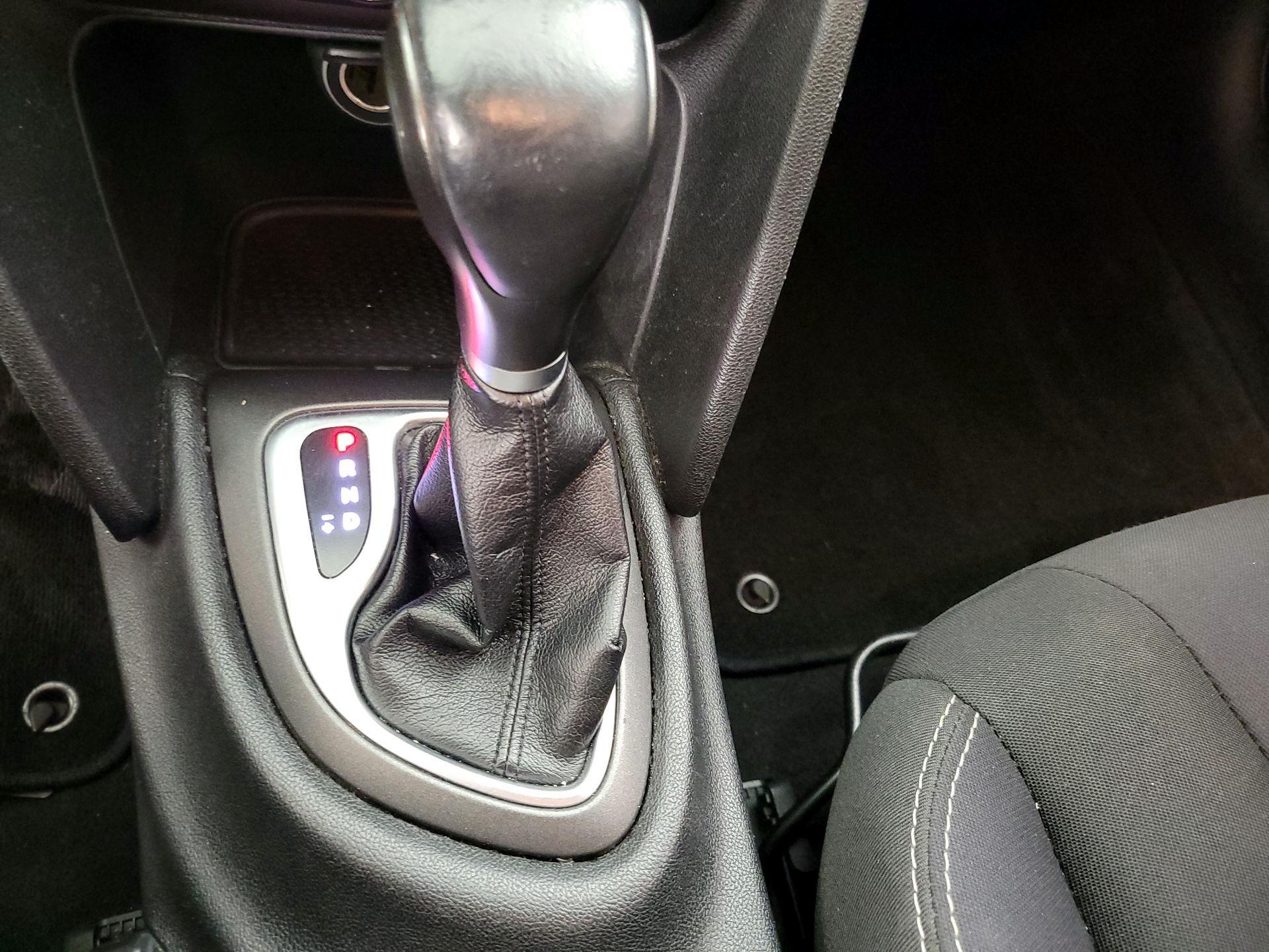 Thumbnail: 2014 Dodge Dart - 18
