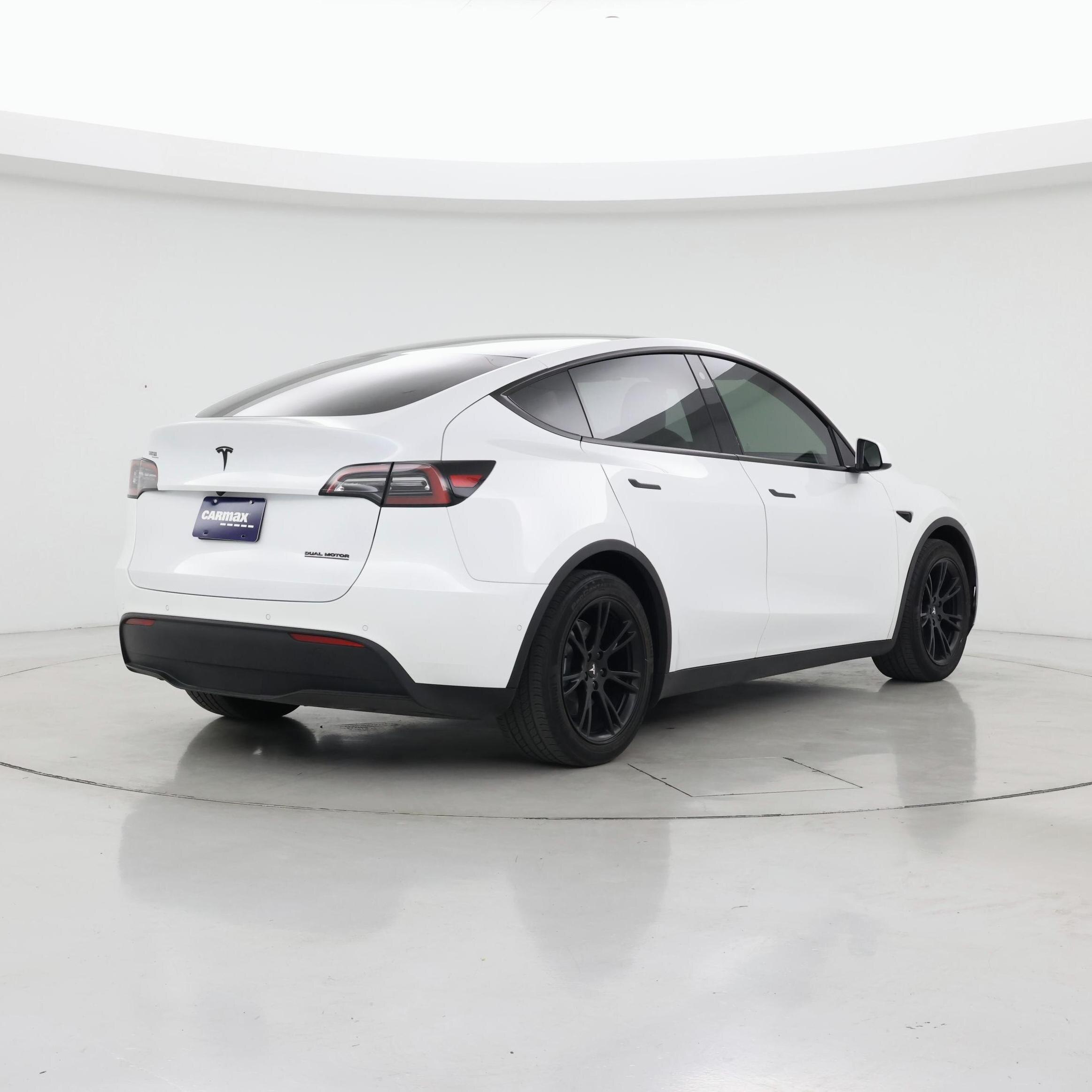 Thumbnail: 2021 Tesla Model Y - 8