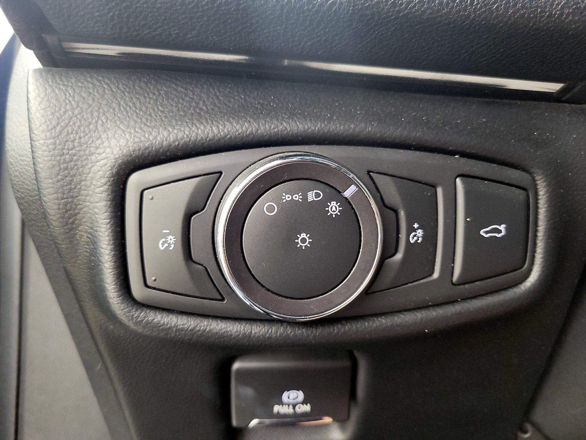 Thumbnail: 2017 Lincoln MKZ - 13