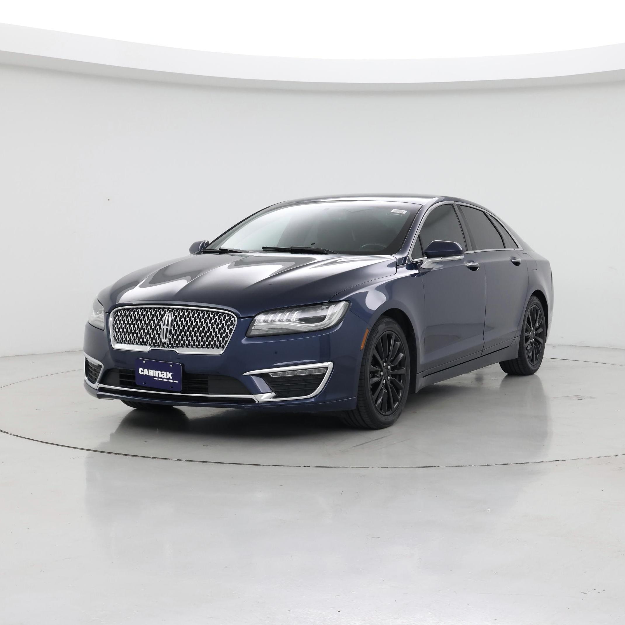 Thumbnail: 2017 Lincoln MKZ - 4