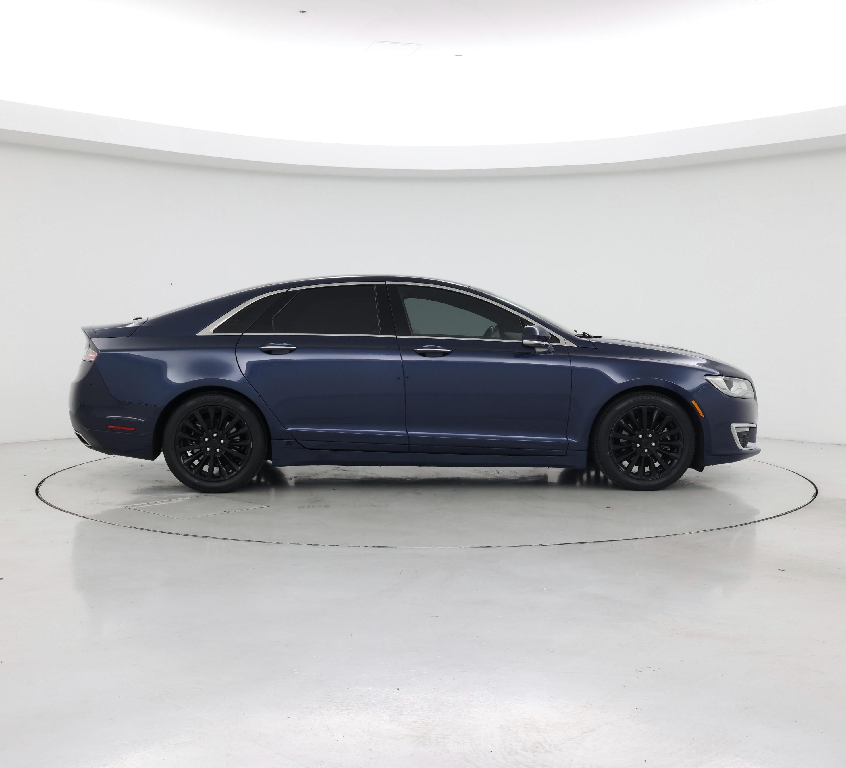 Thumbnail: 2017 Lincoln MKZ - 7