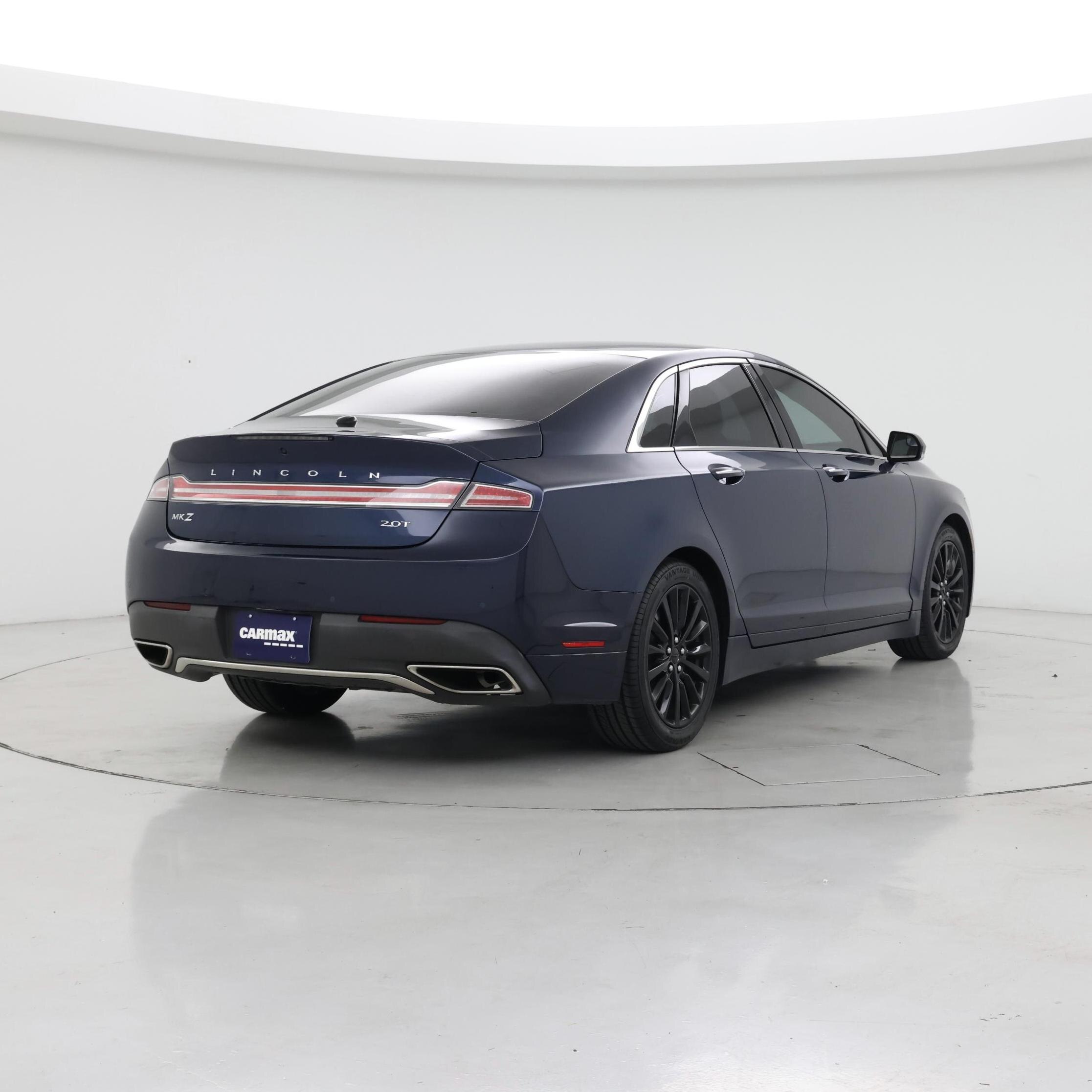 Thumbnail: 2017 Lincoln MKZ - 8
