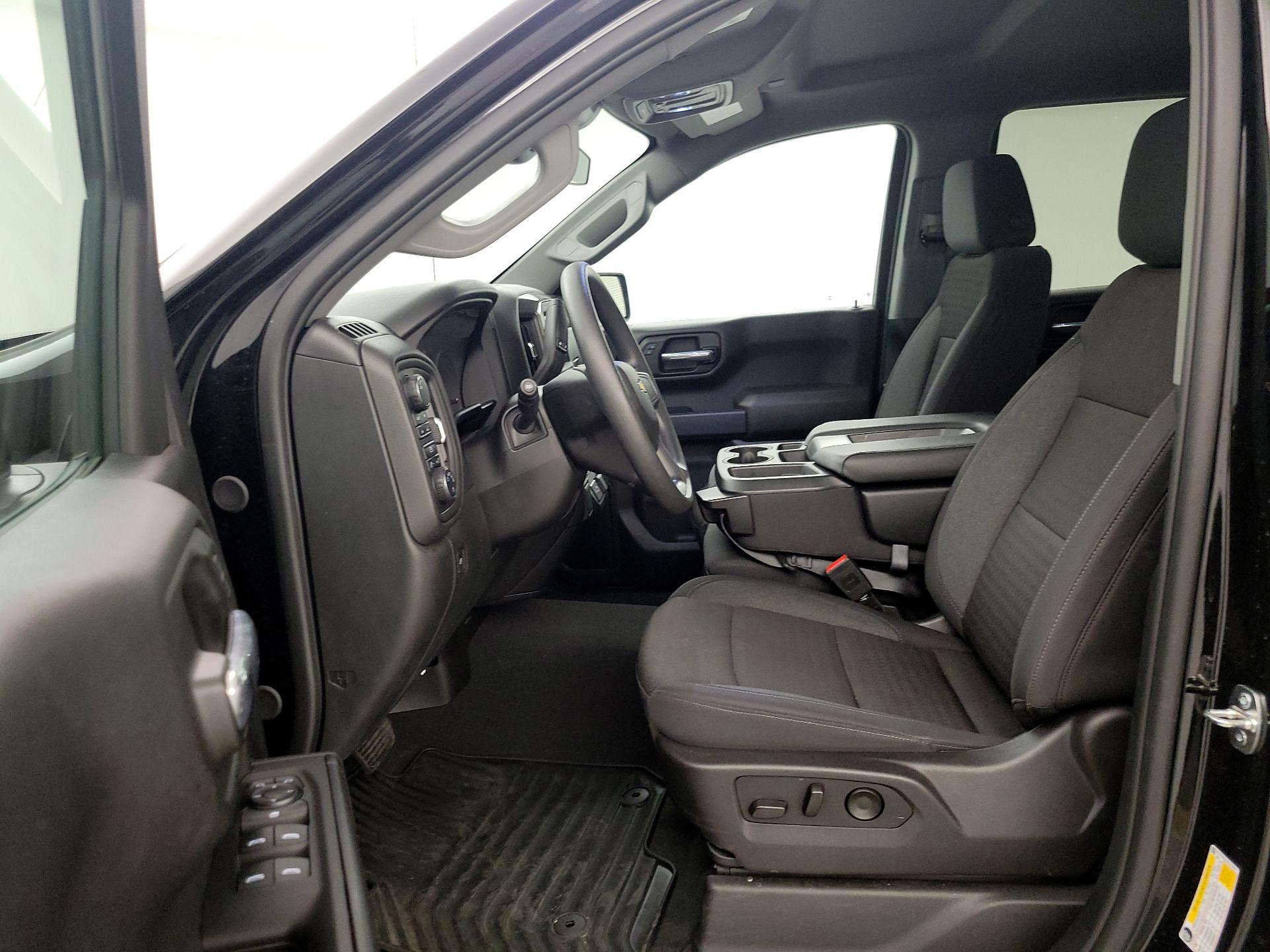 Thumbnail: 2024 Chevrolet Silverado 1500 - 11