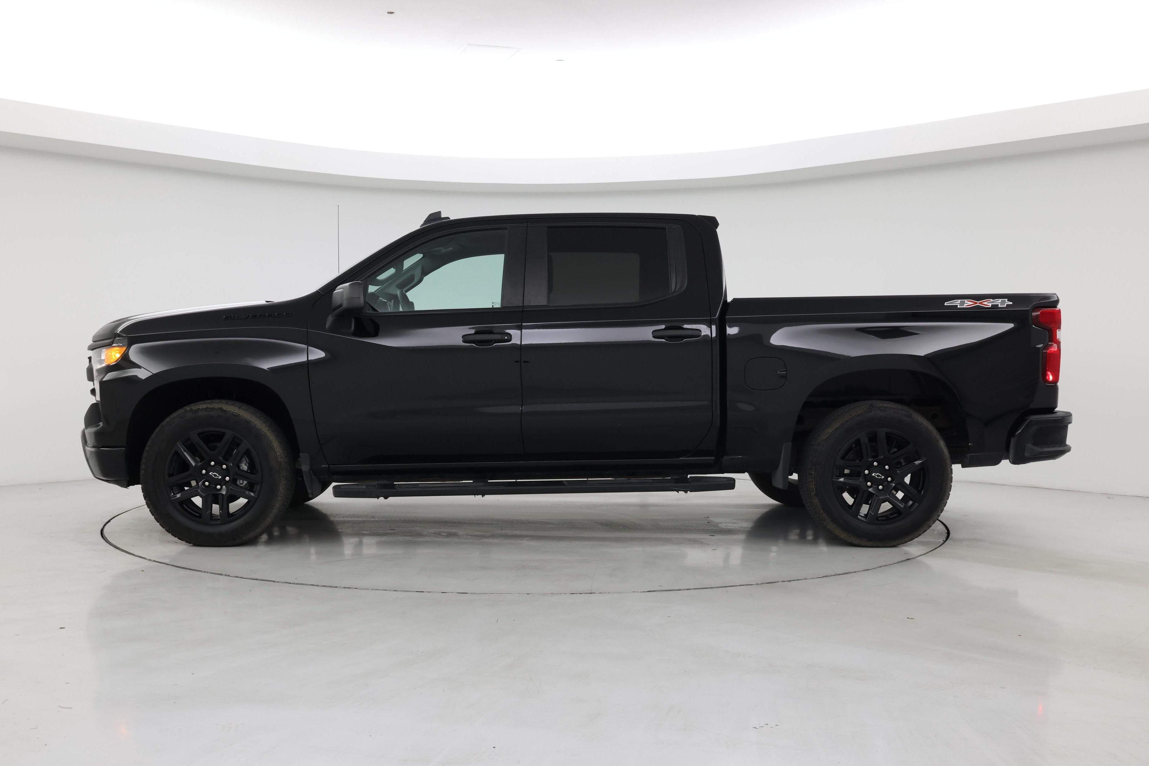 Thumbnail: 2024 Chevrolet Silverado 1500 - 3