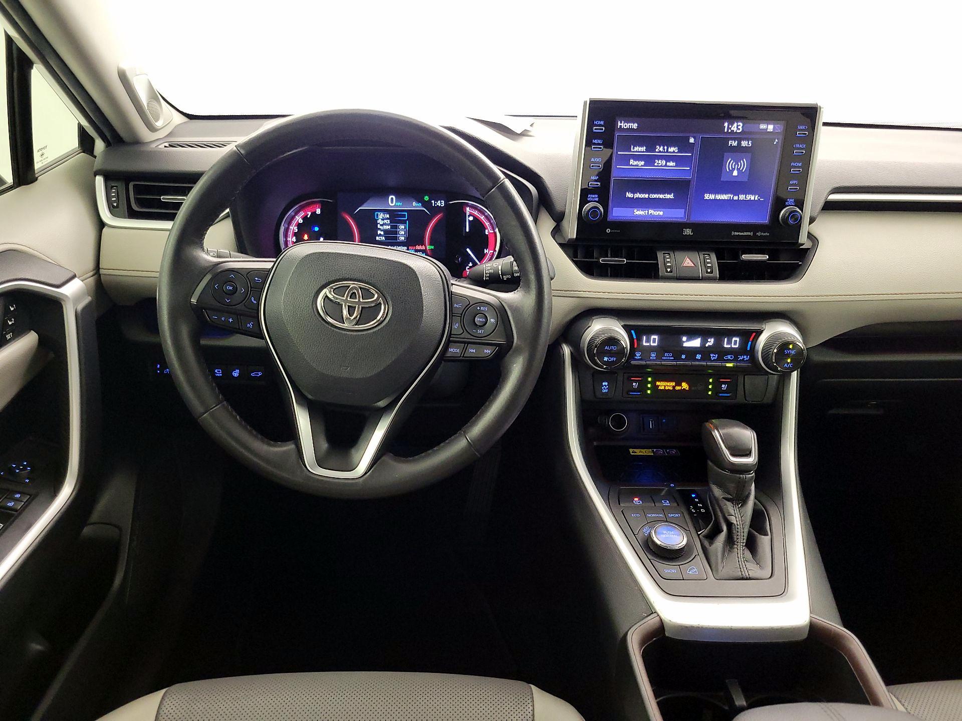 Thumbnail: 2022 Toyota RAV4 - 9