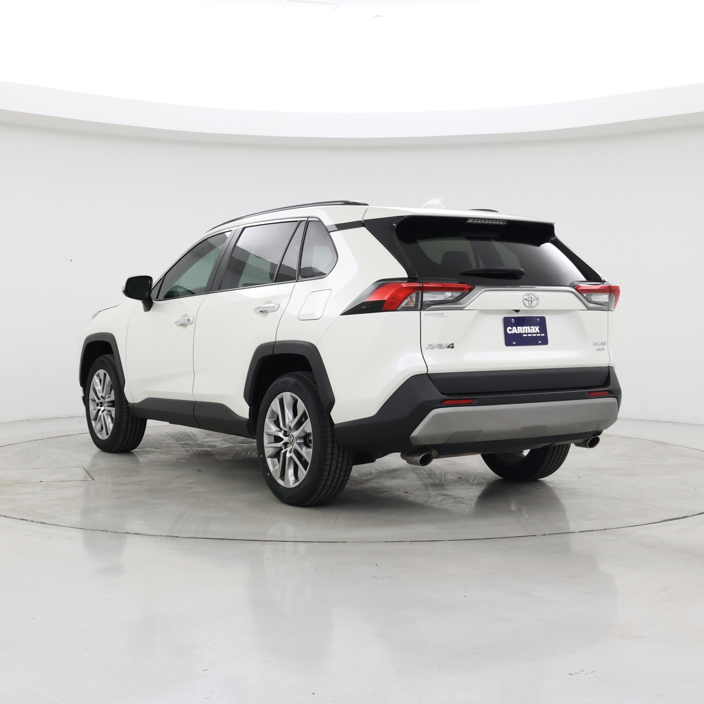 Thumbnail: 2022 Toyota RAV4 - 2
