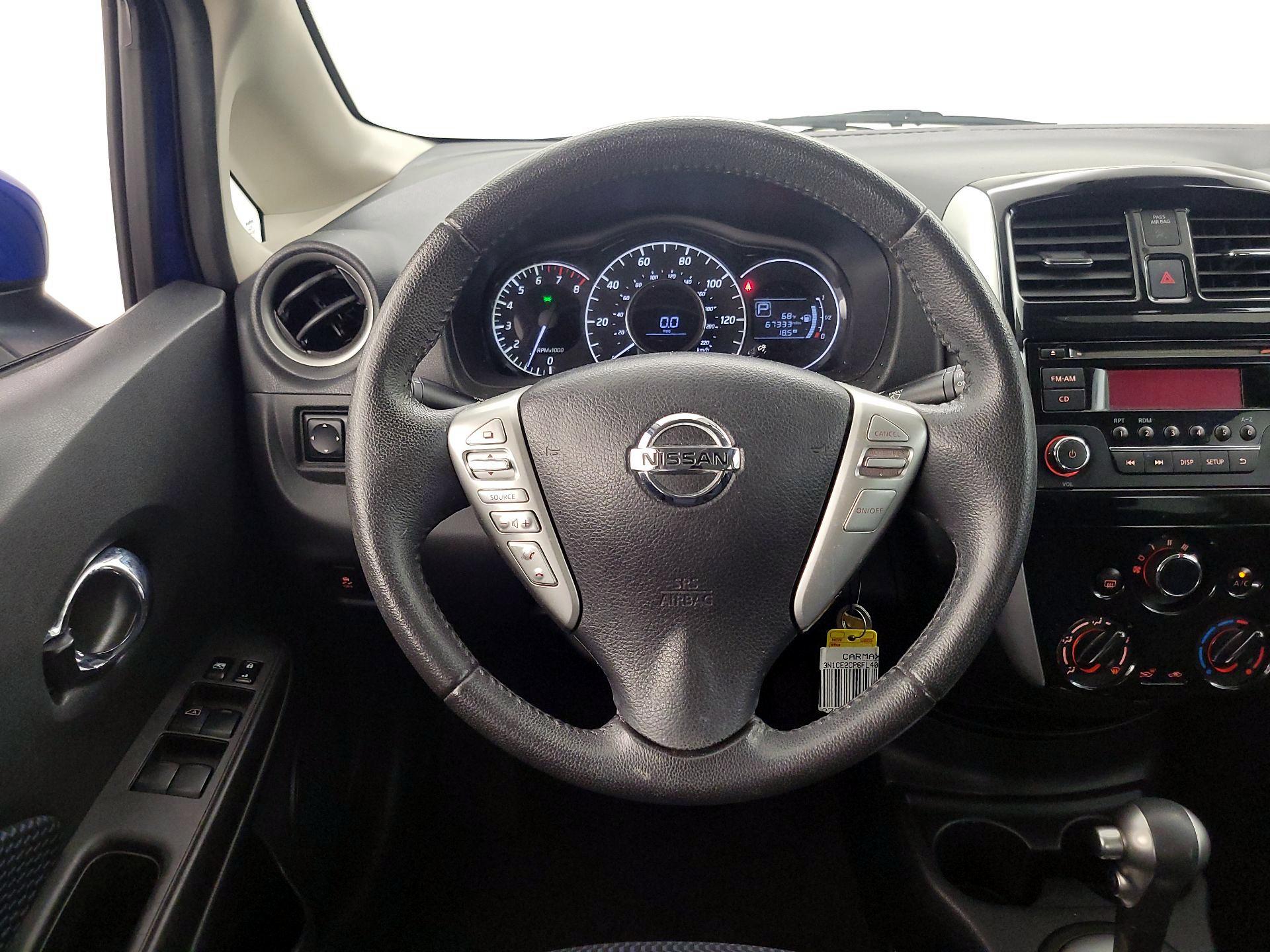 Thumbnail: 2015 Nissan Versa Note - 10
