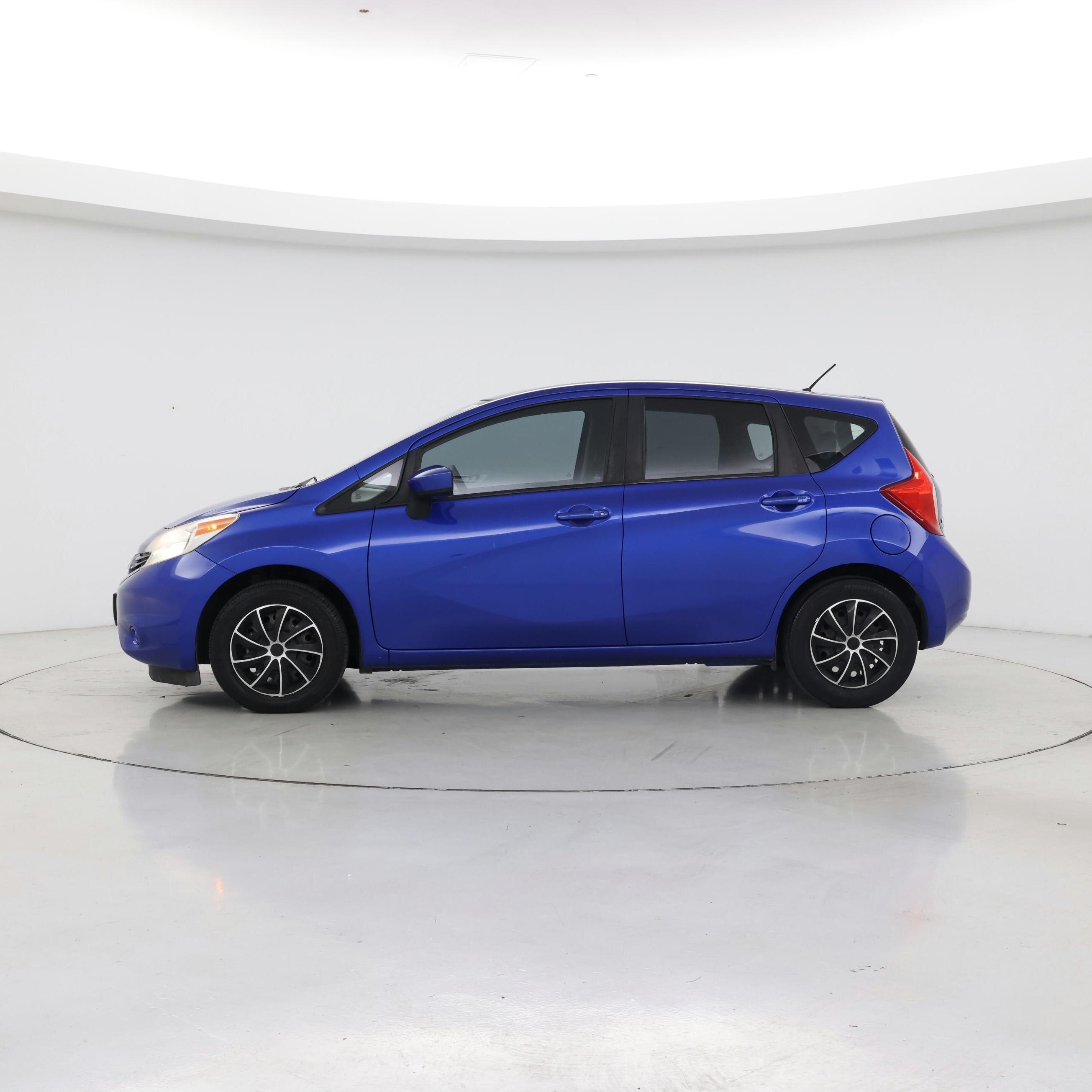 Thumbnail: 2015 Nissan Versa Note - 3