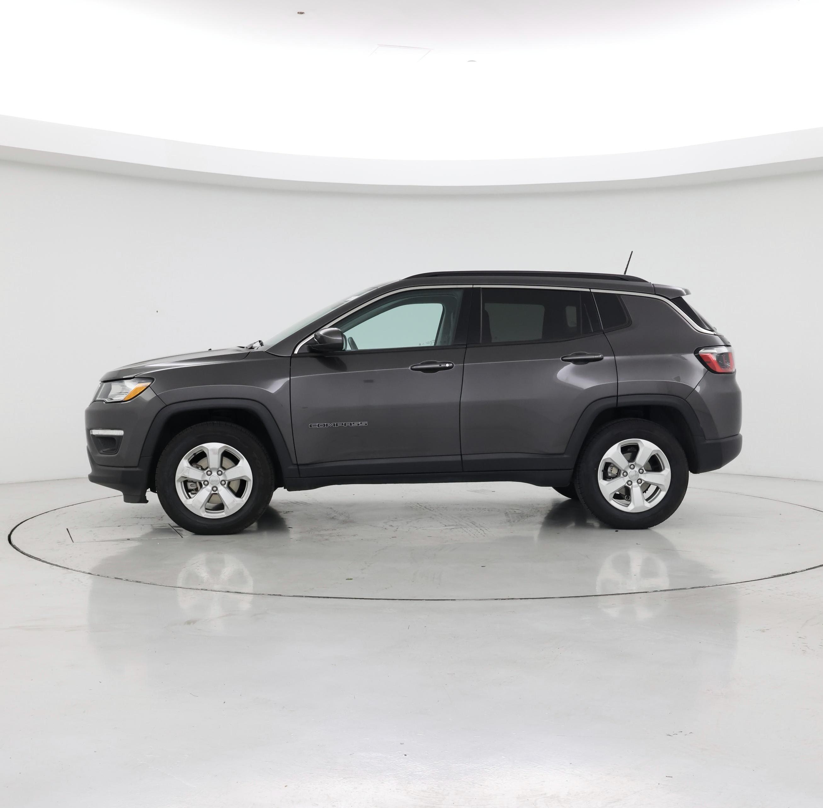 Thumbnail: 2020 Jeep Compass - 3