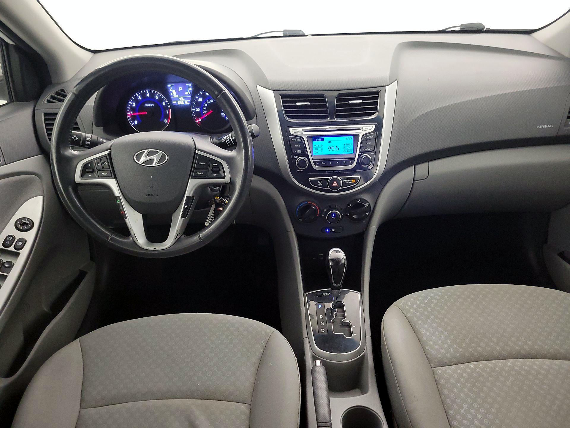 Thumbnail: 2014 Hyundai Accent - 9