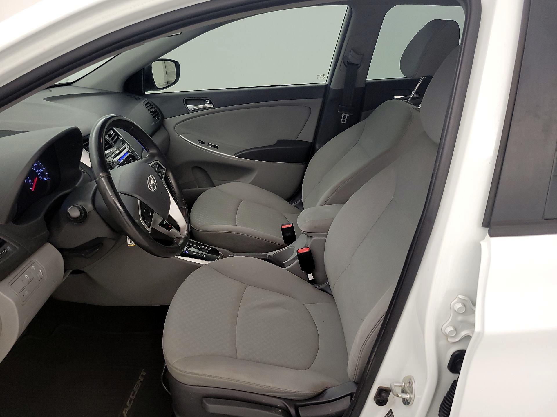 Thumbnail: 2014 Hyundai Accent - 11