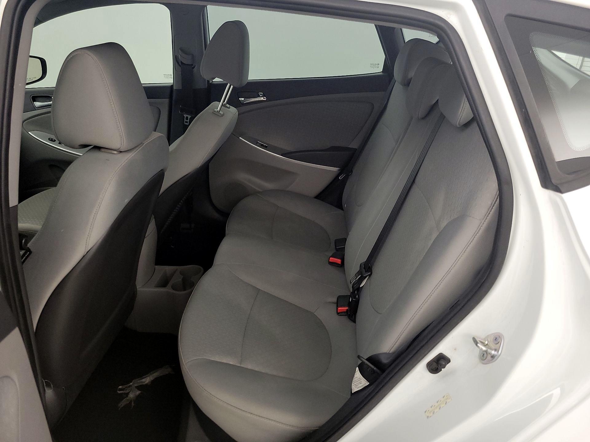 Thumbnail: 2014 Hyundai Accent - 18