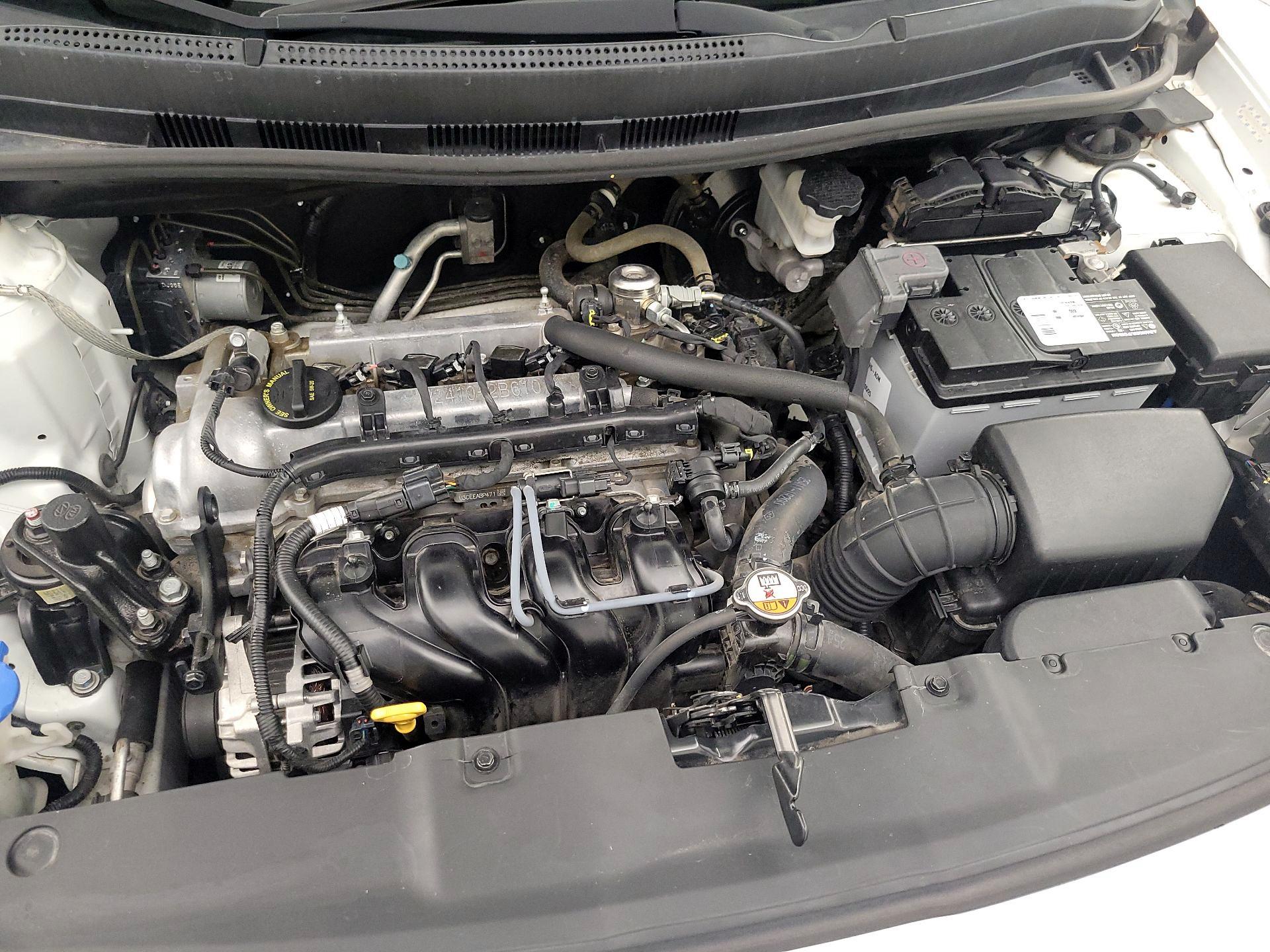 Thumbnail: 2014 Hyundai Accent - 20