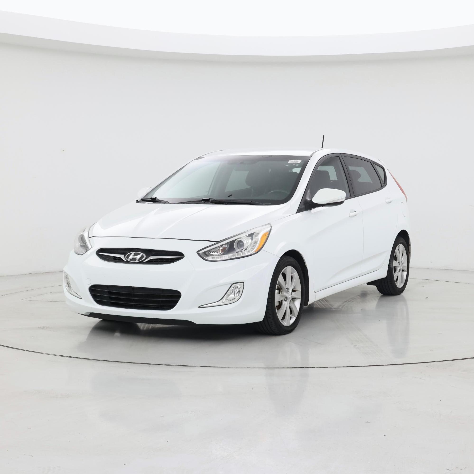 Thumbnail: 2014 Hyundai Accent - 4