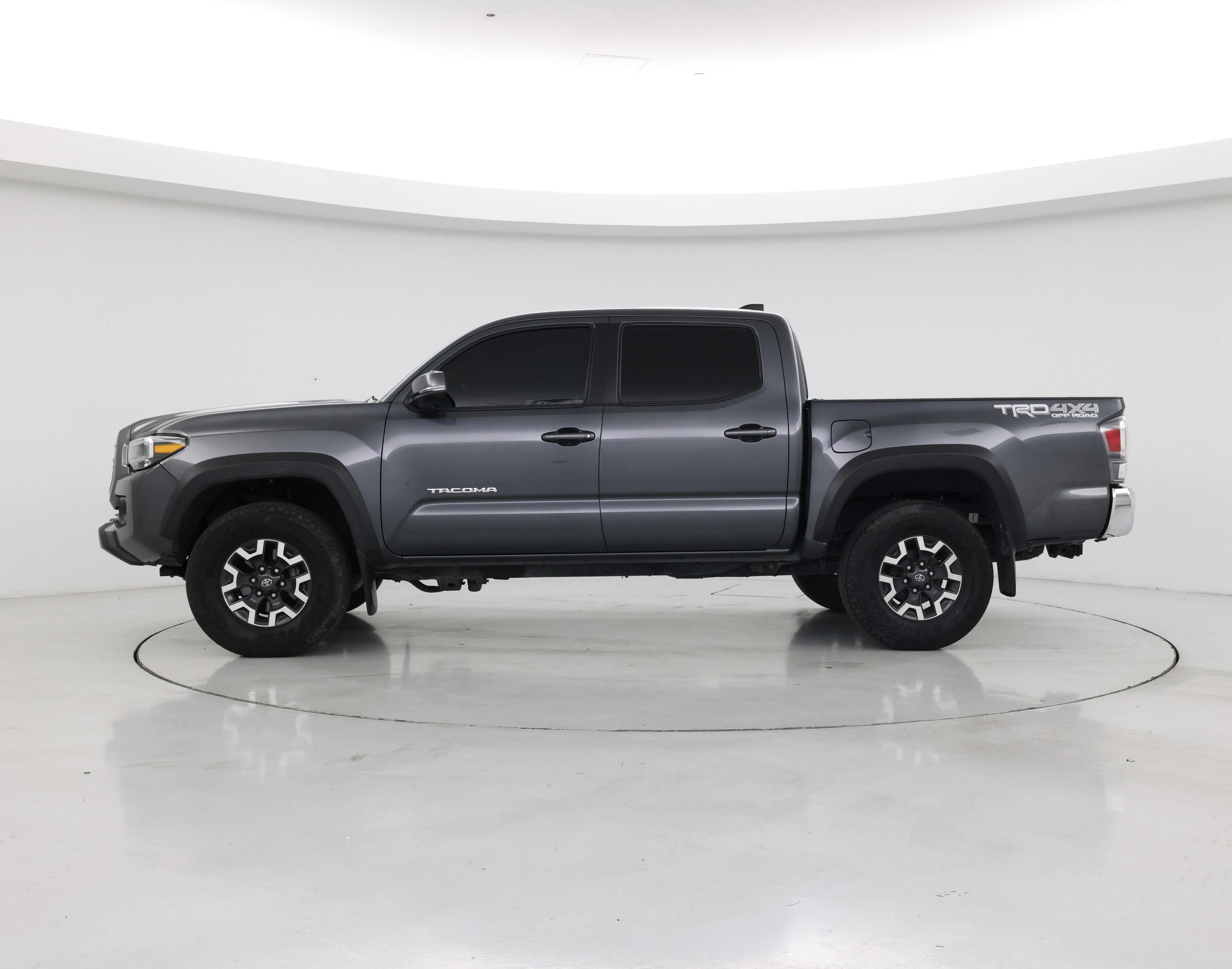 Thumbnail: 2023 Toyota Tacoma - 3