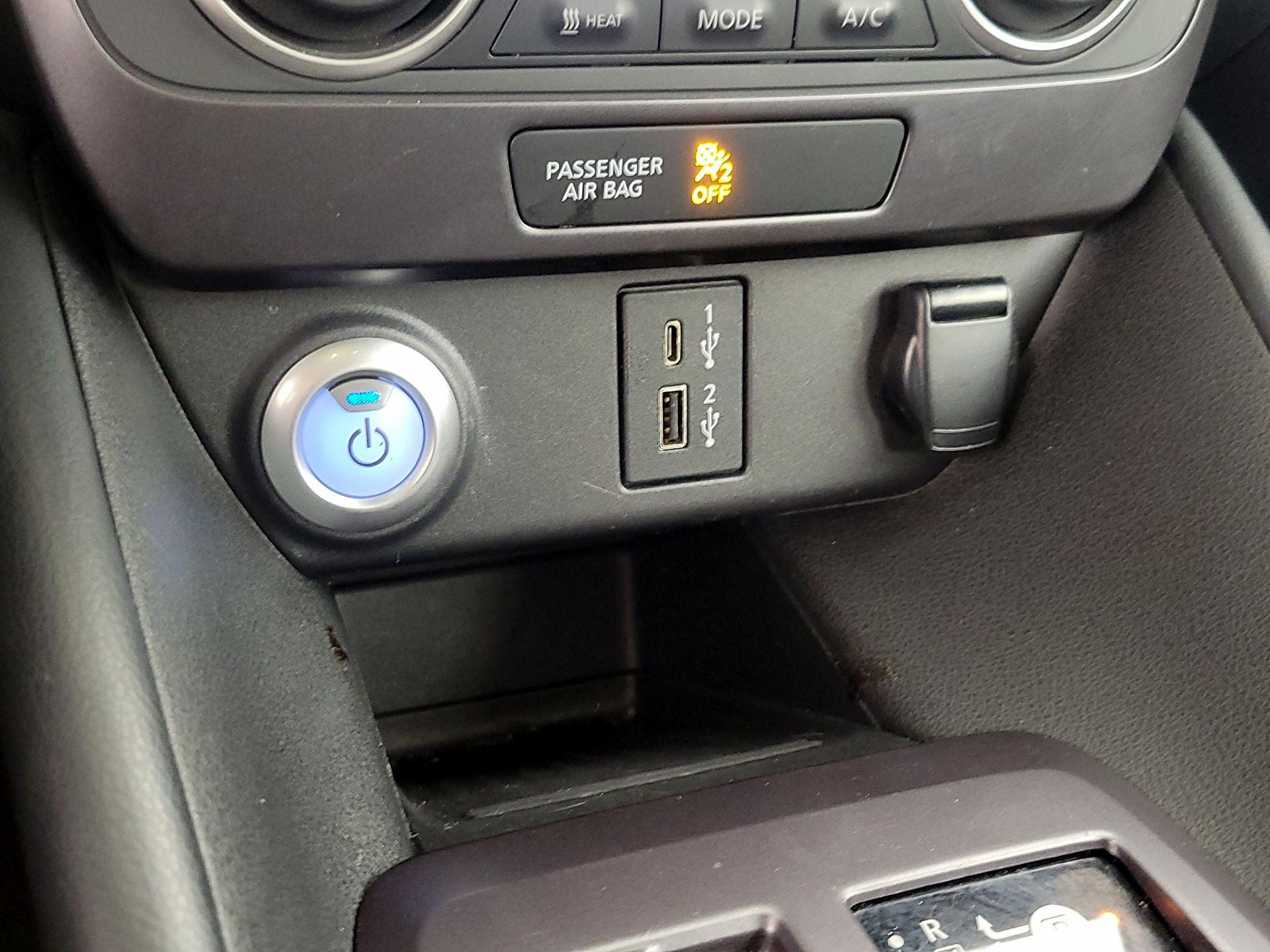 Thumbnail: 2023 Nissan Leaf - 18