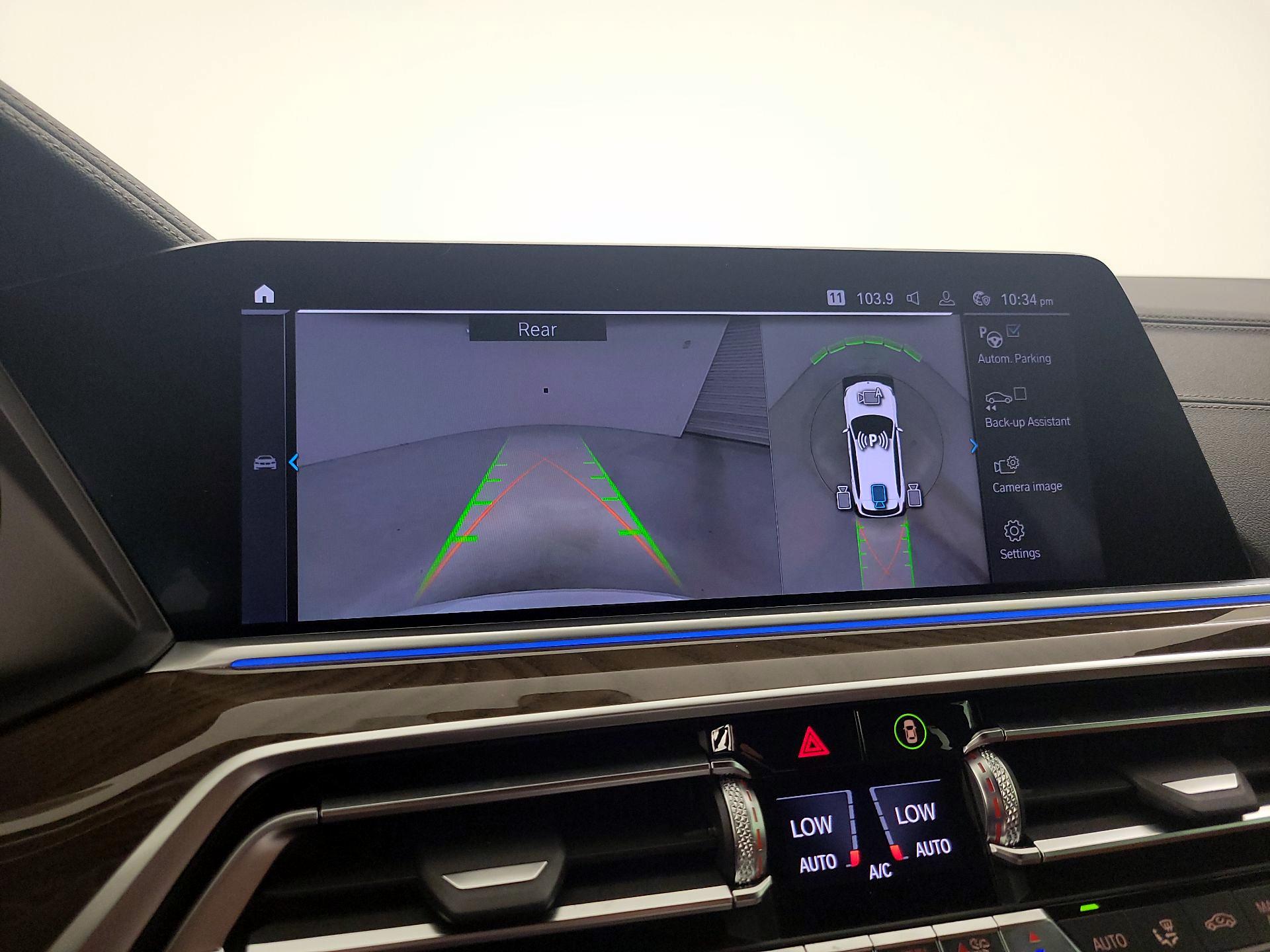 Thumbnail: 2021 BMW X5 - 15
