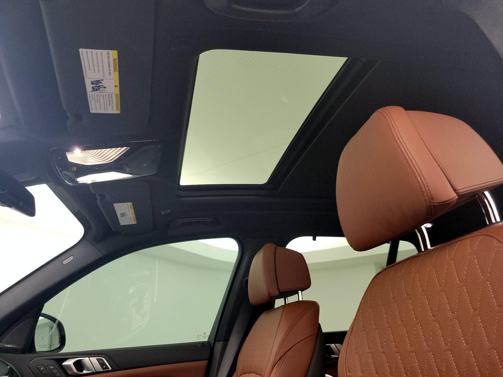 Thumbnail: 2021 BMW X5 - 20