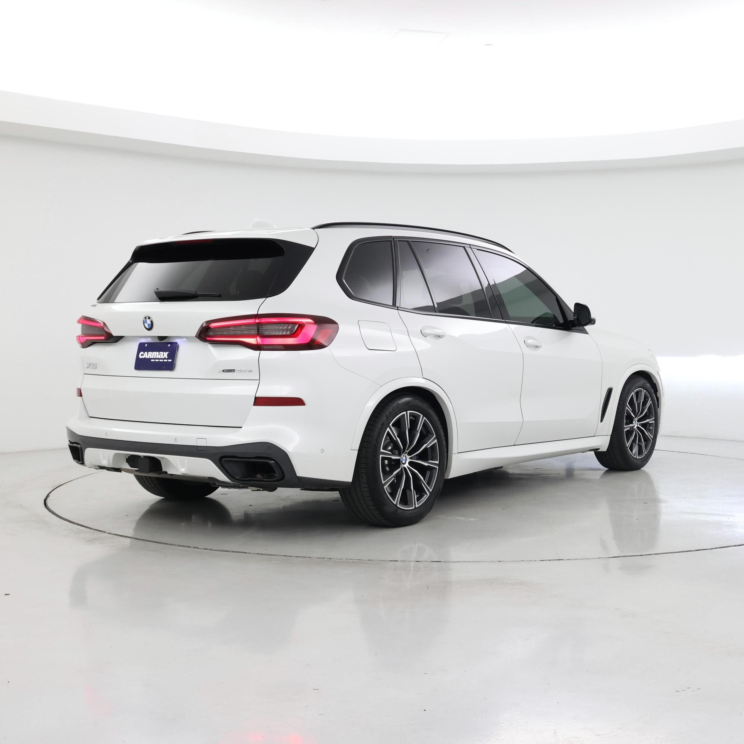 Thumbnail: 2021 BMW X5 - 8