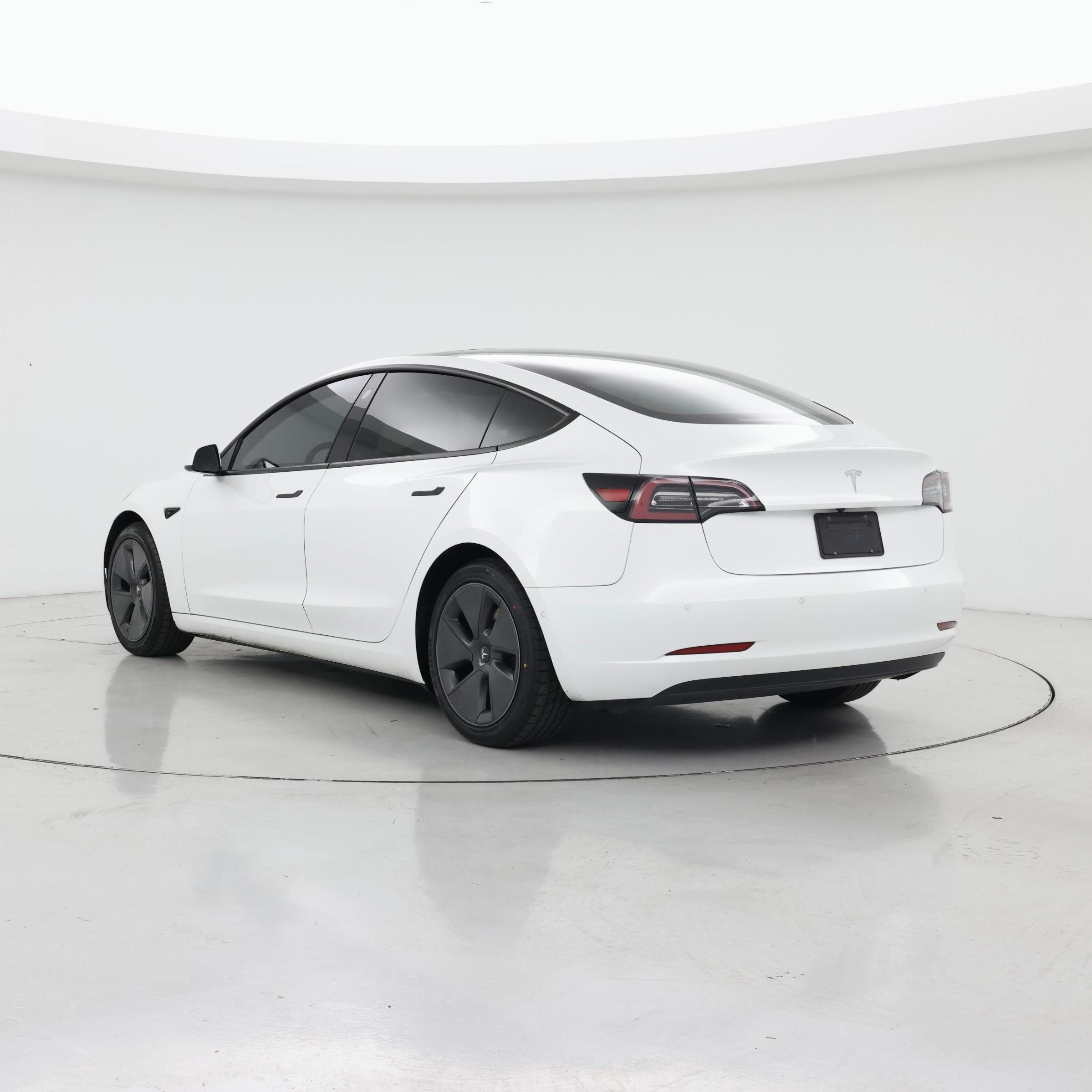 Thumbnail: 2022 Tesla Model 3 - 2