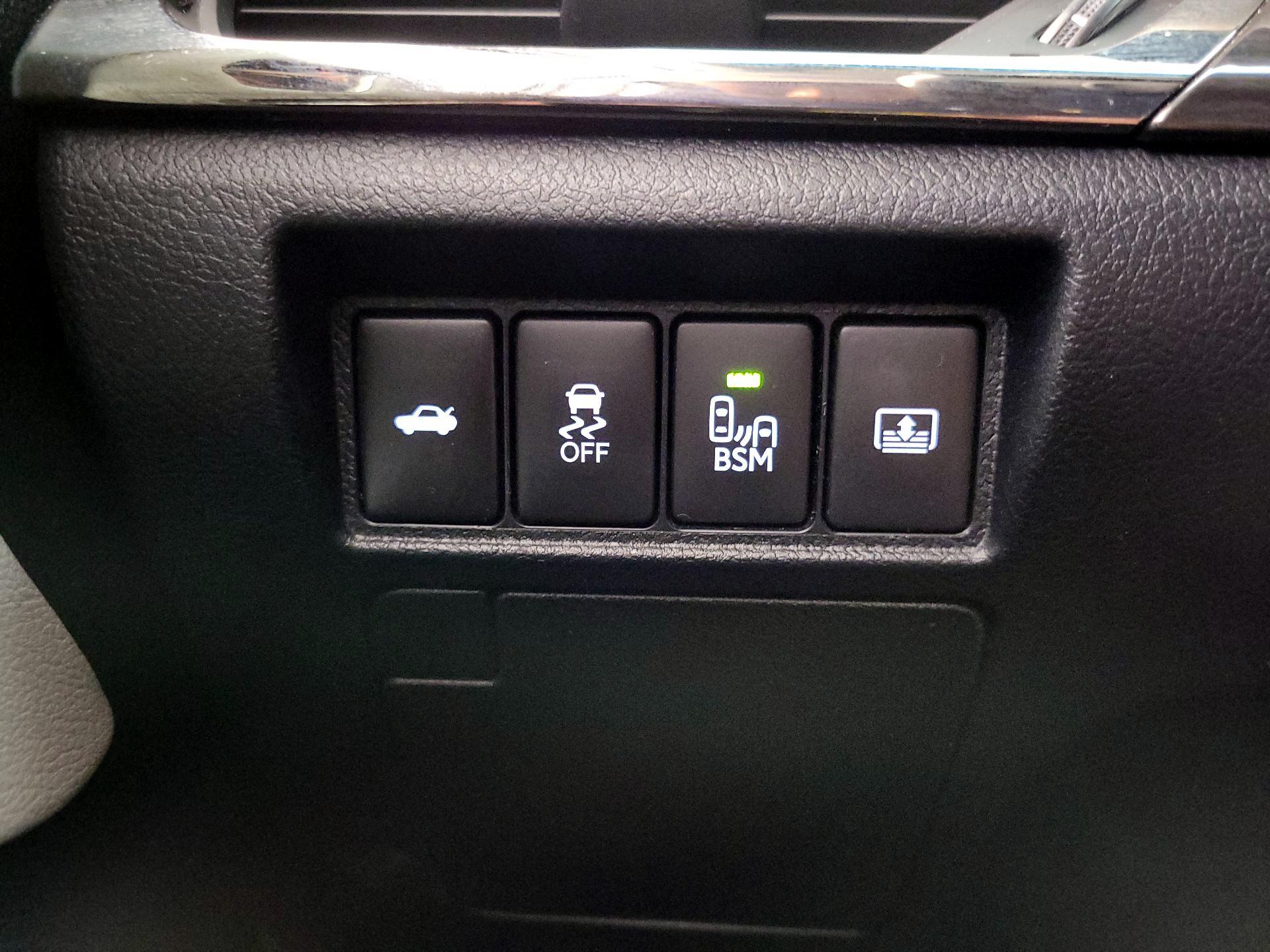 Thumbnail: 2014 Toyota Avalon - 13