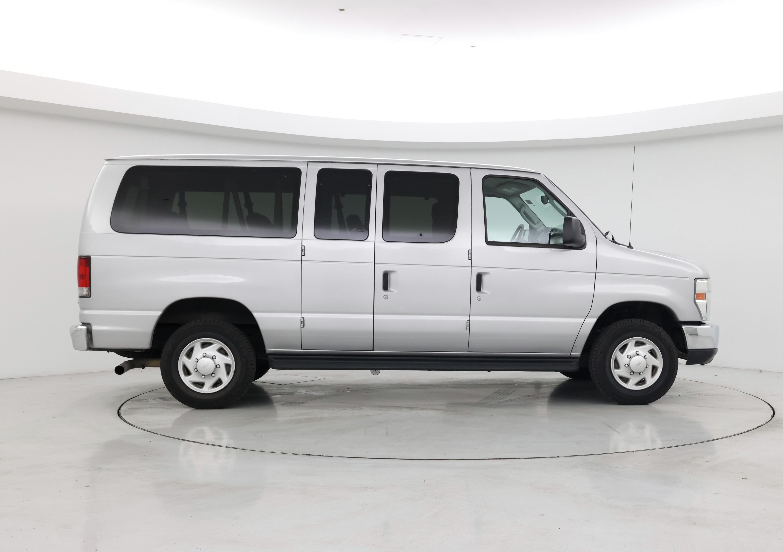 Thumbnail: 2014 Ford Econoline - 7