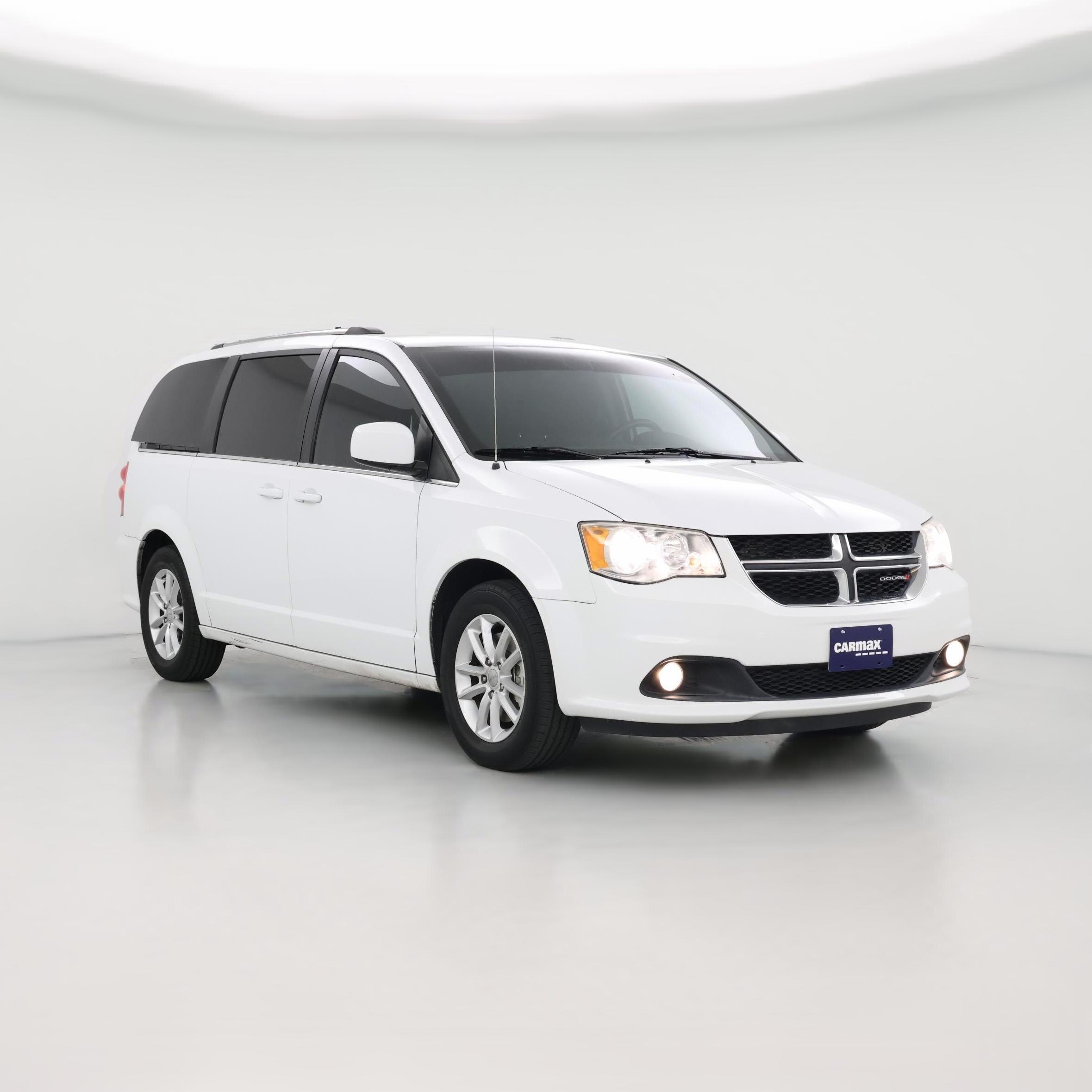 Thumbnail: 2019 Dodge Grand Caravan - 1