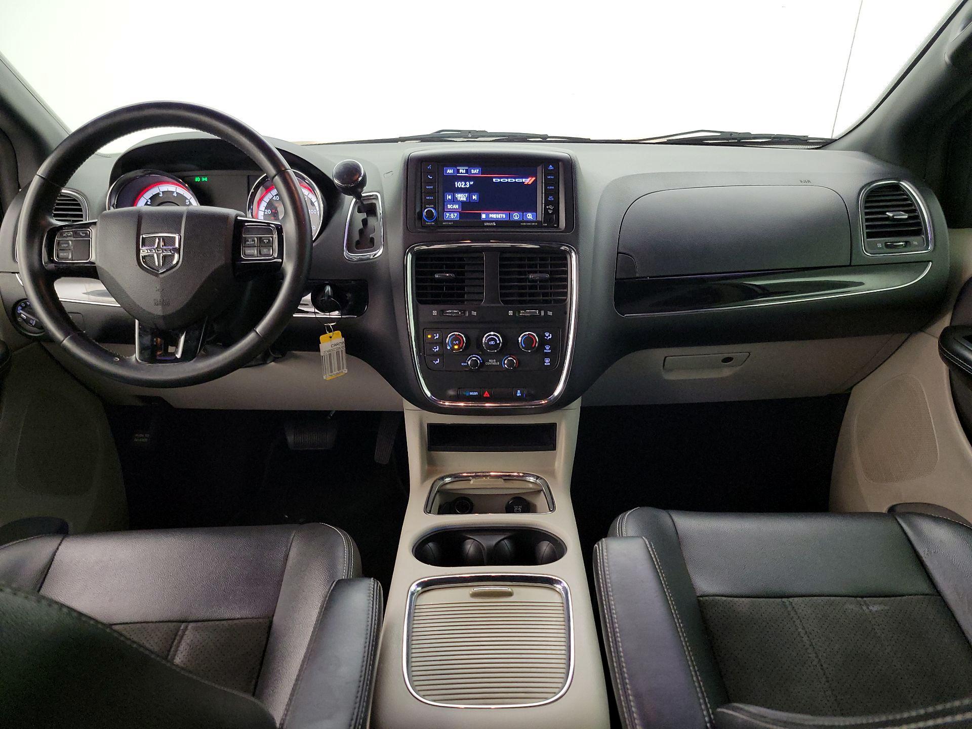 Thumbnail: 2019 Dodge Grand Caravan - 9