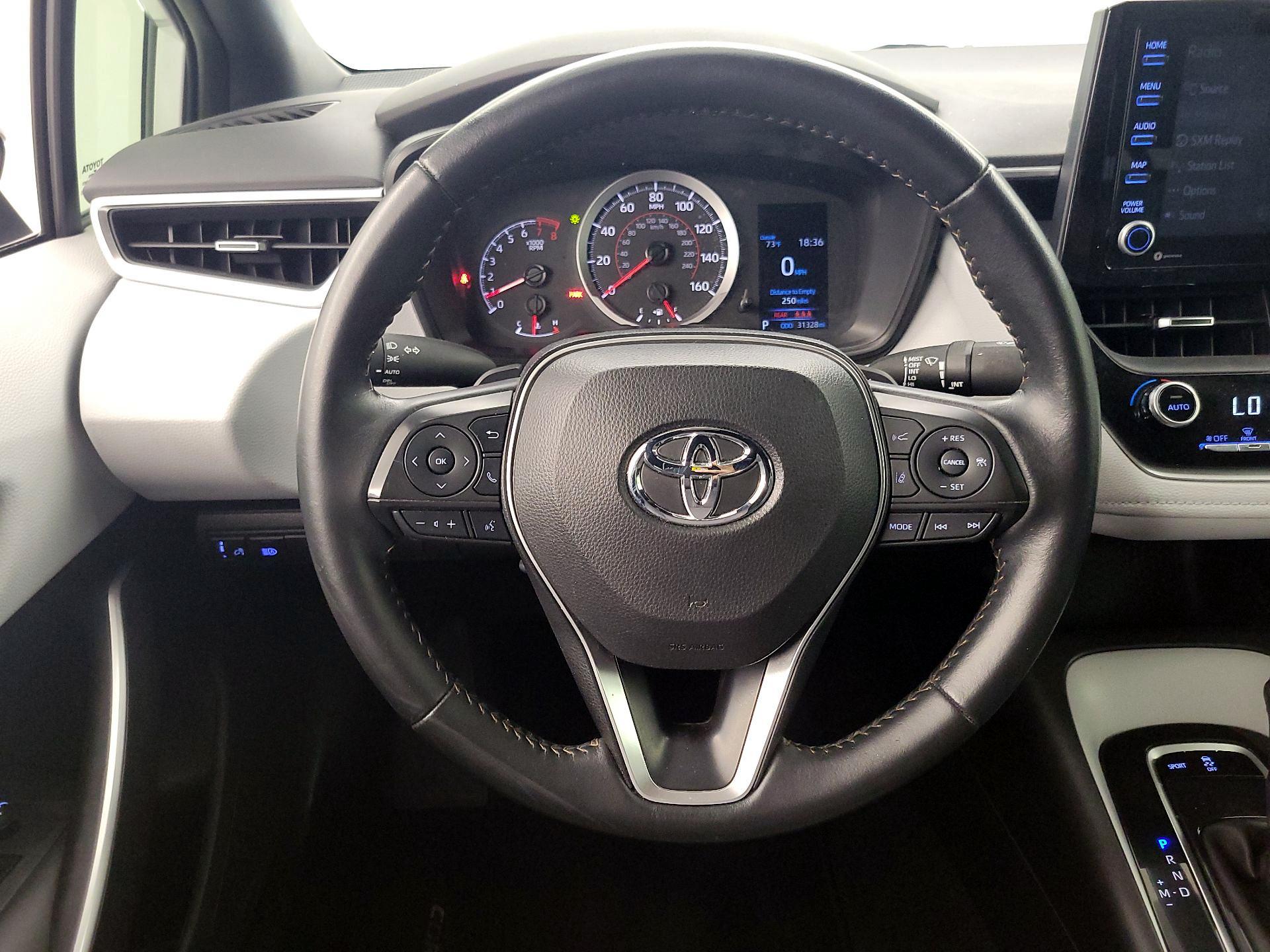 Thumbnail: 2022 Toyota Corolla - 10
