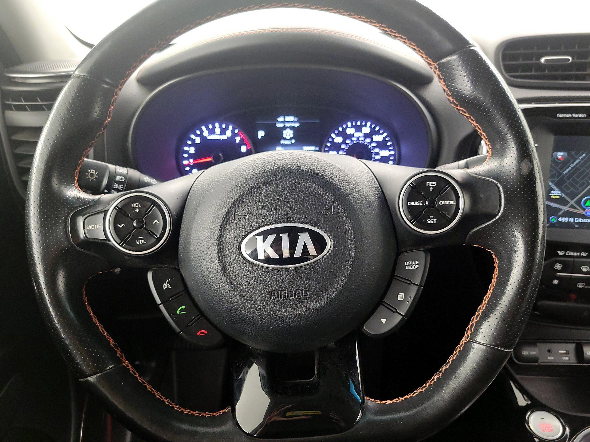 Thumbnail: 2017 Kia Soul - 10