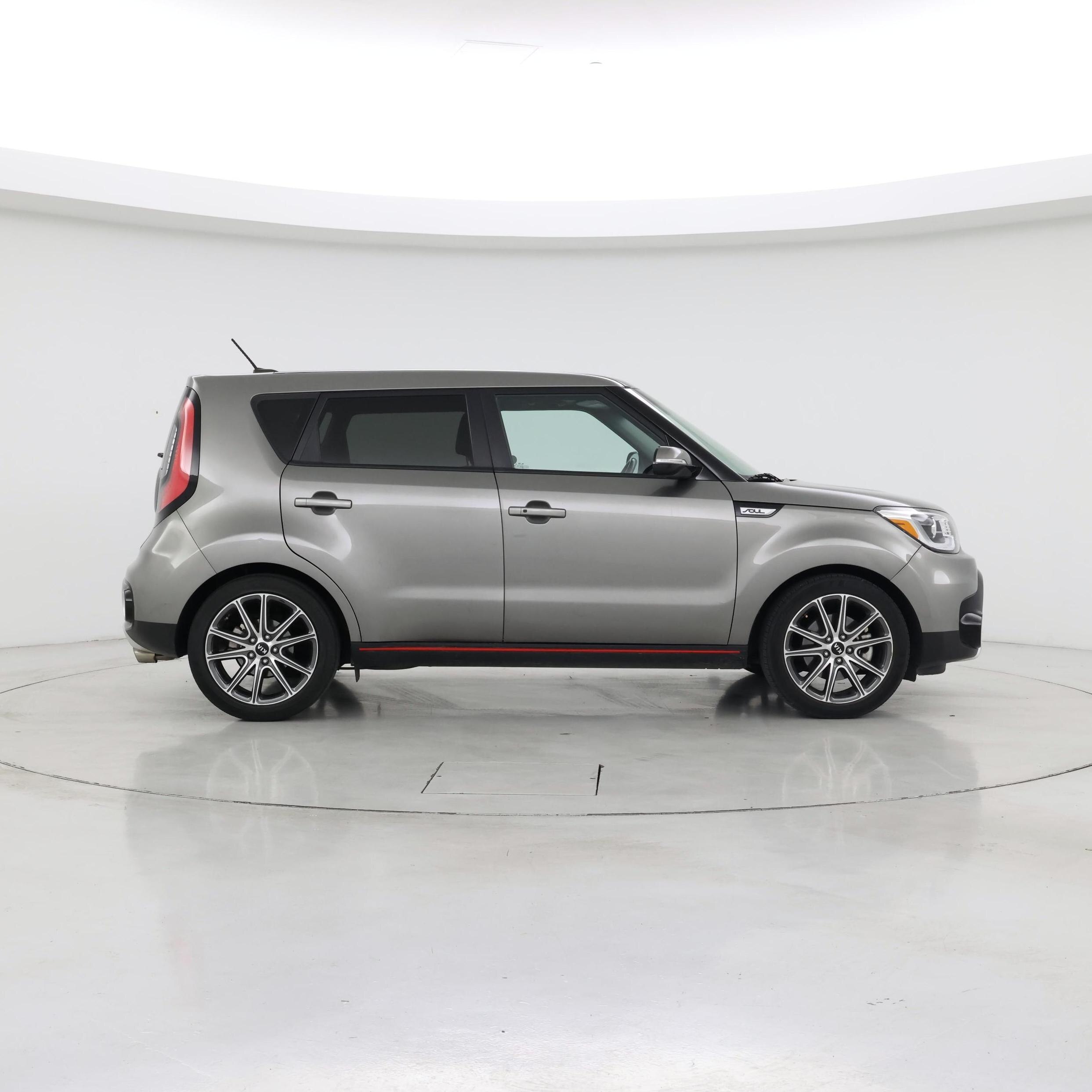 Thumbnail: 2017 Kia Soul - 7