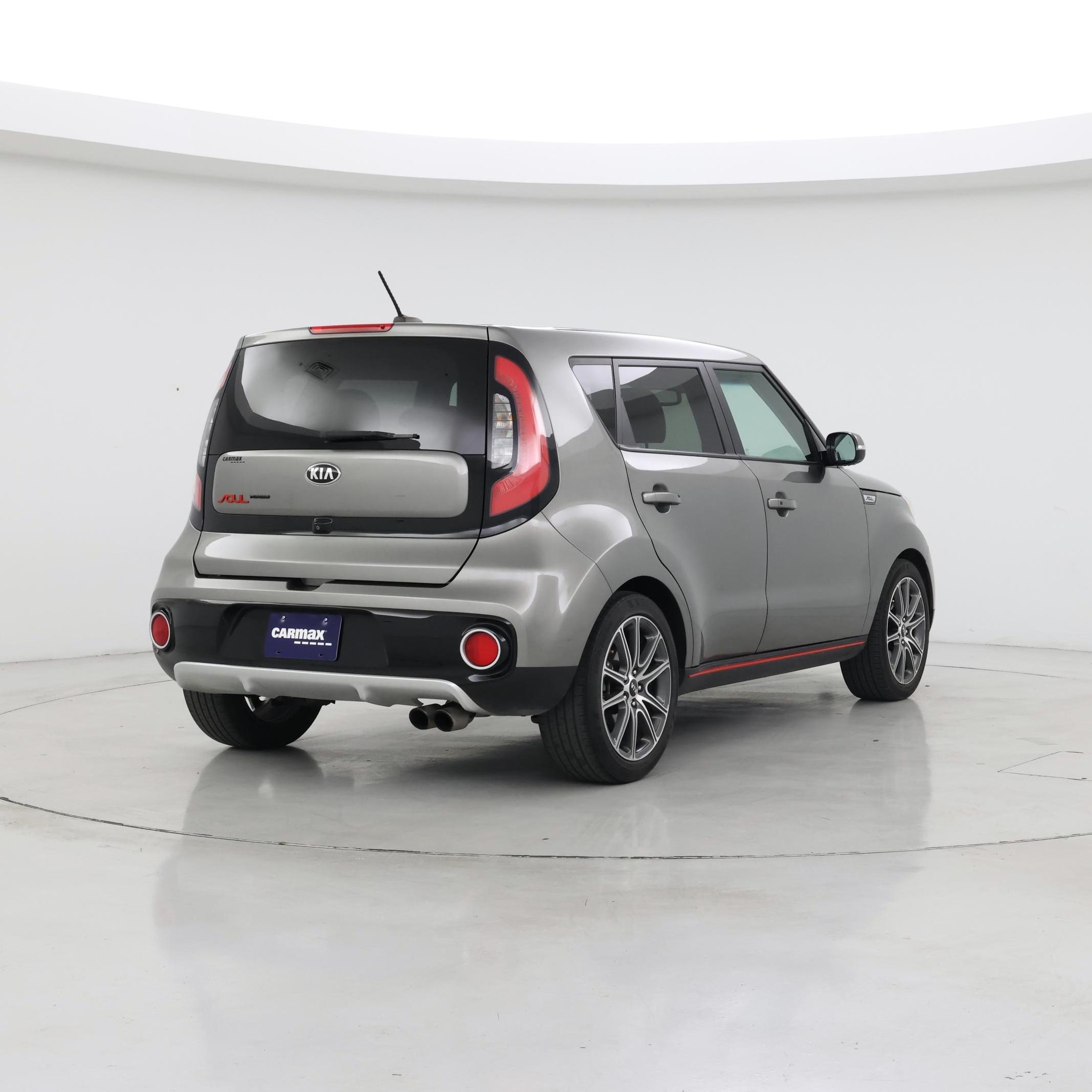 Thumbnail: 2017 Kia Soul - 8