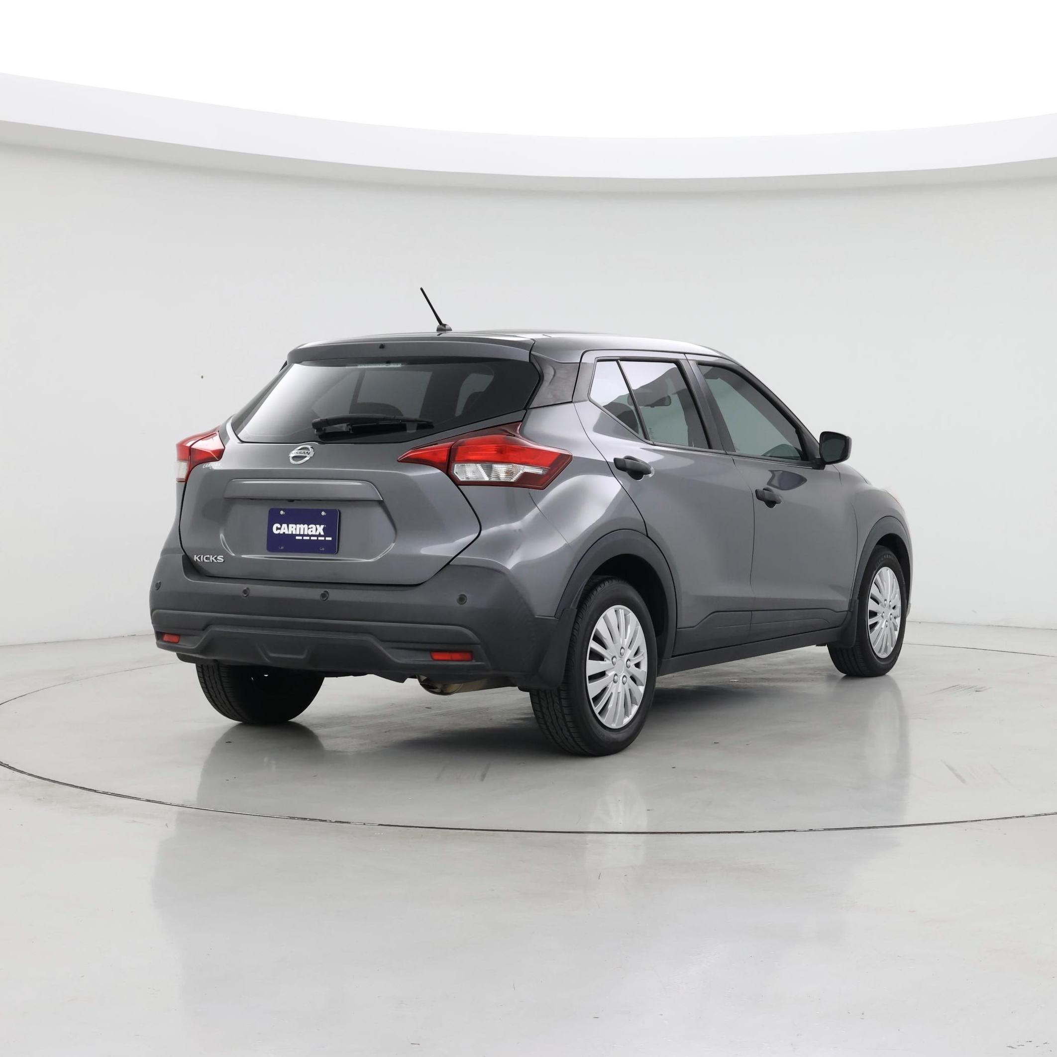 Thumbnail: 2020 Nissan Kicks - 8