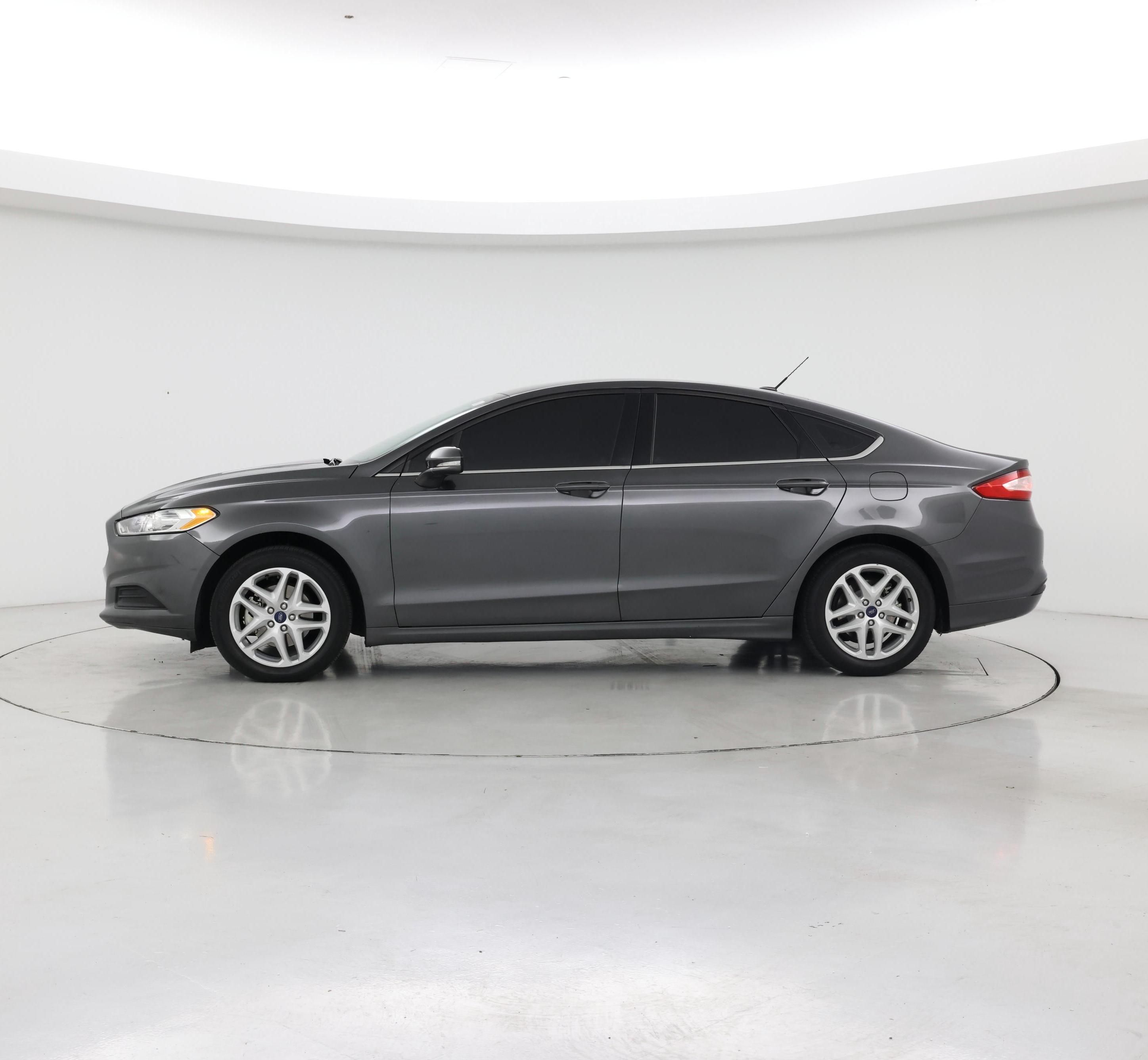 Thumbnail: 2016 Ford Fusion - 3