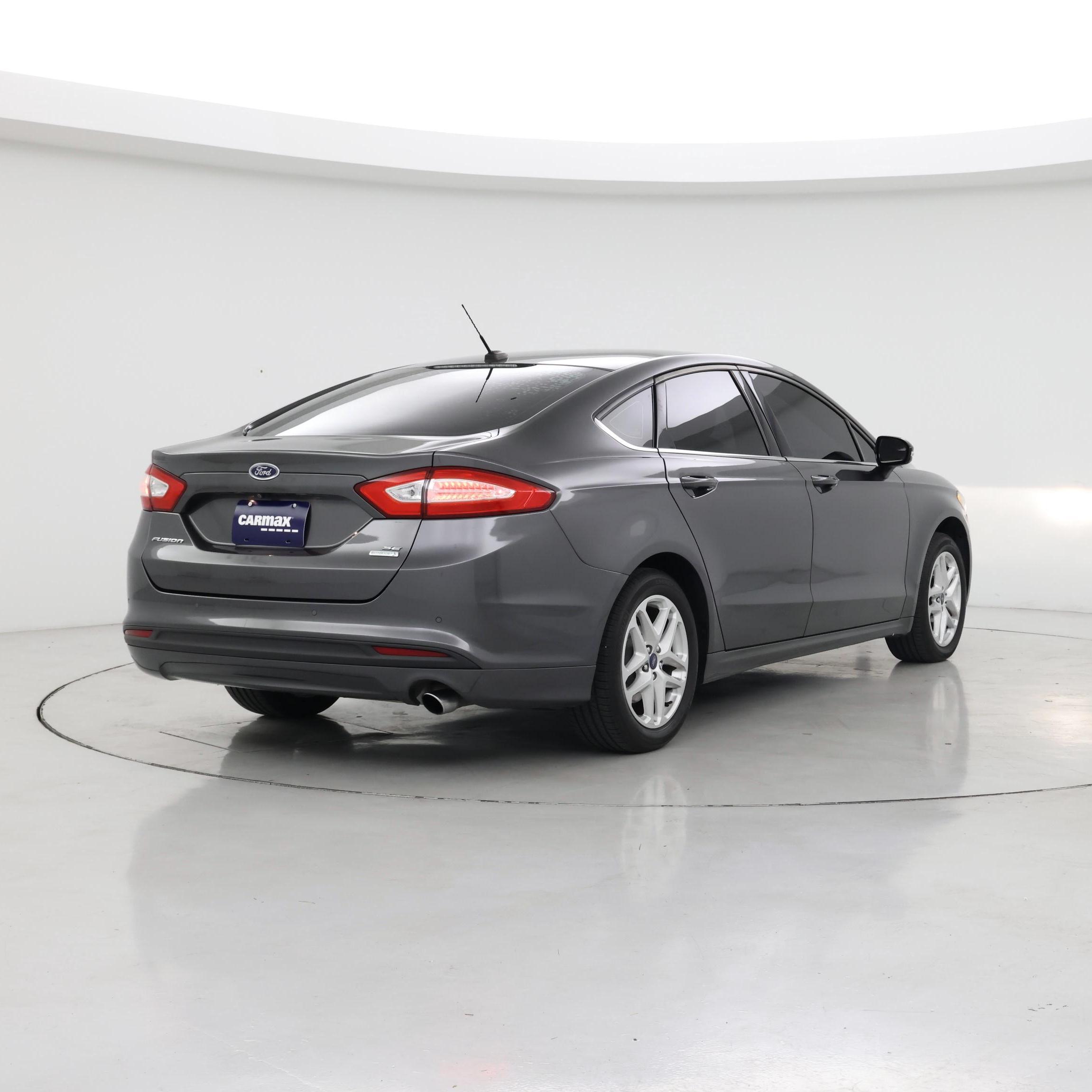 Thumbnail: 2016 Ford Fusion - 8