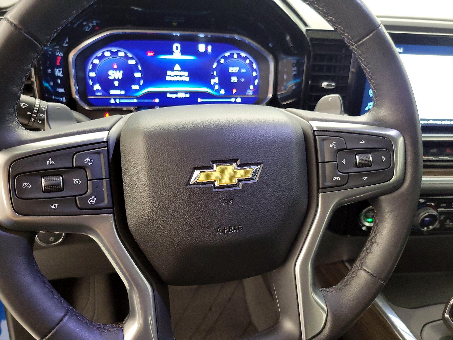 Thumbnail: 2022 Chevrolet Silverado 1500 - 10