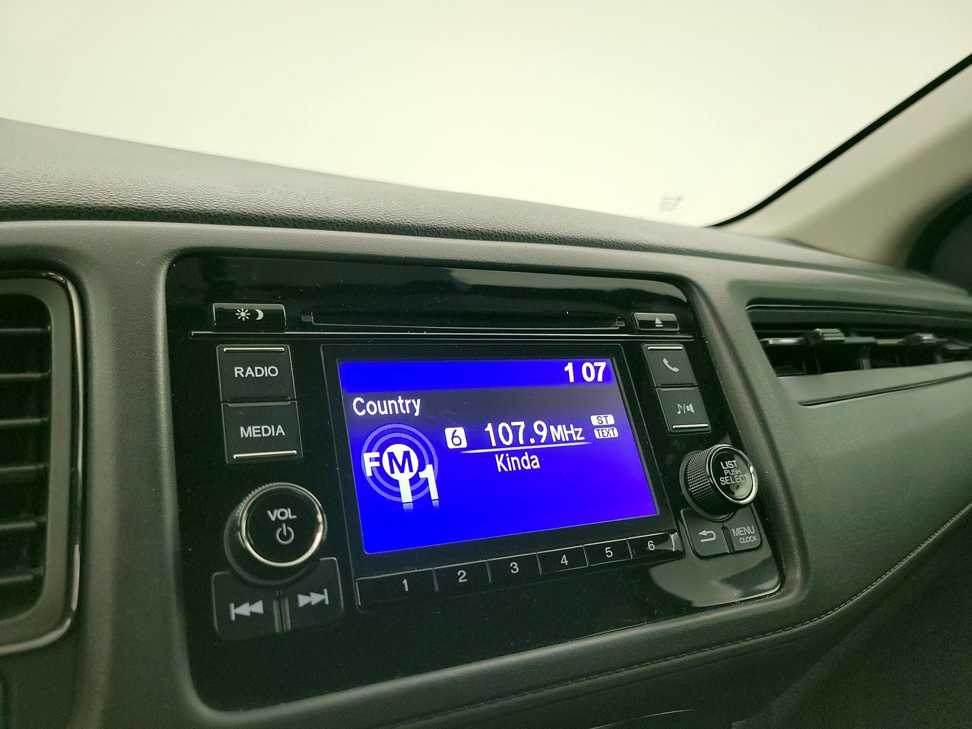 Thumbnail: 2021 Honda HR-V - 15