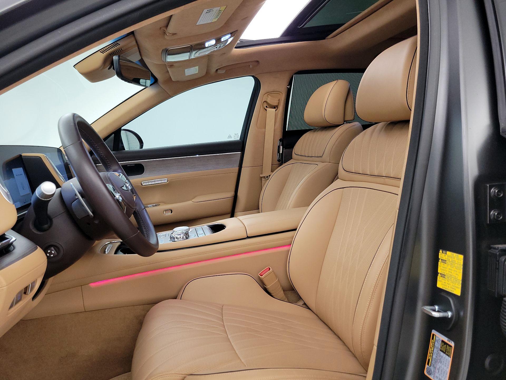 Thumbnail: 2023 Genesis G90 - 11