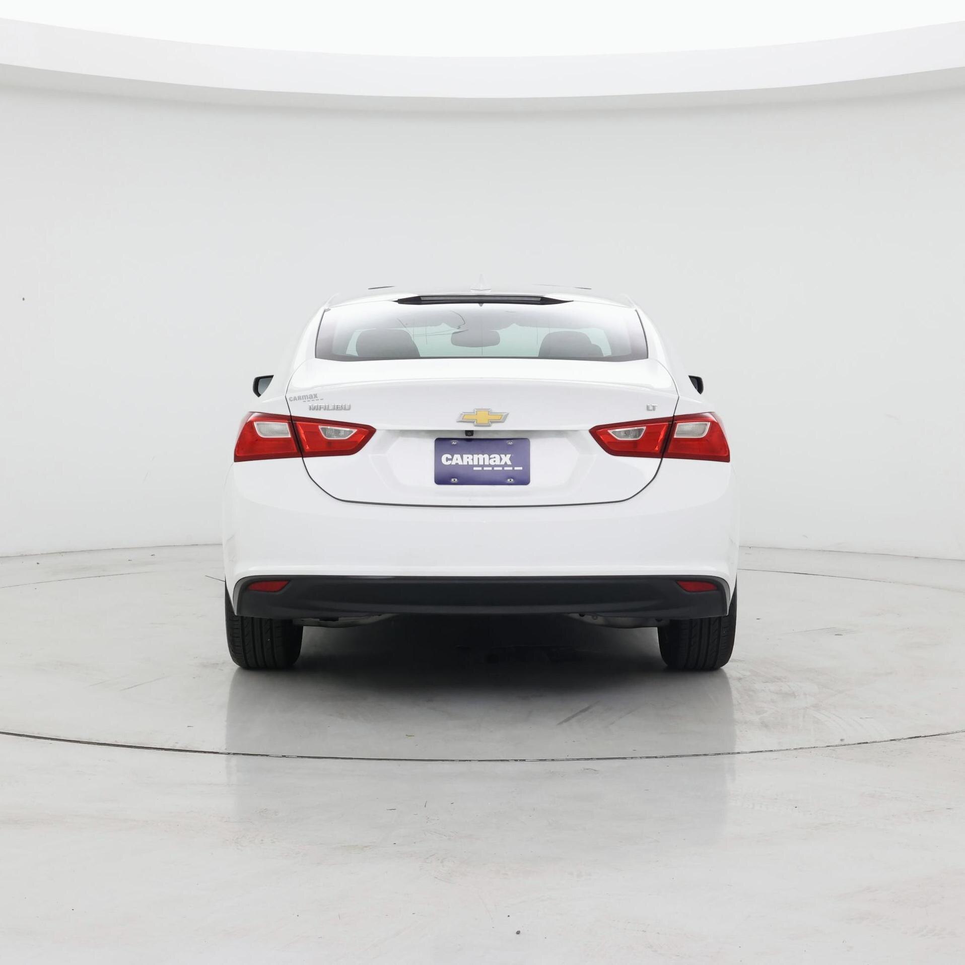 Thumbnail: 2018 Chevrolet Malibu - 6