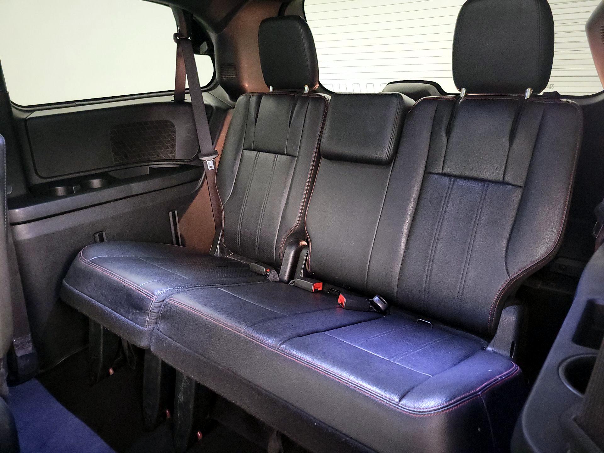 Thumbnail: 2018 Dodge Grand Caravan - 20