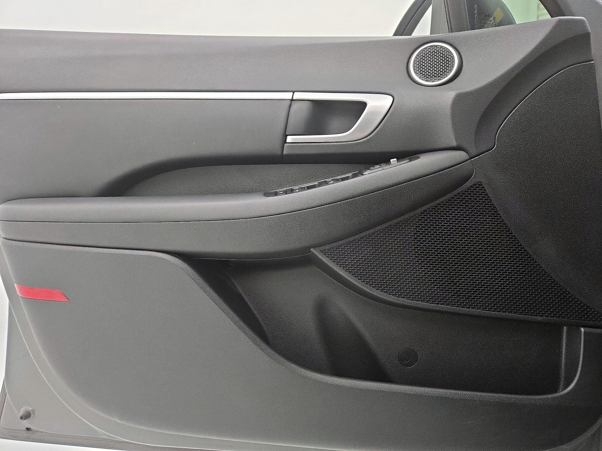 Thumbnail: 2021 Hyundai Sonata - 12
