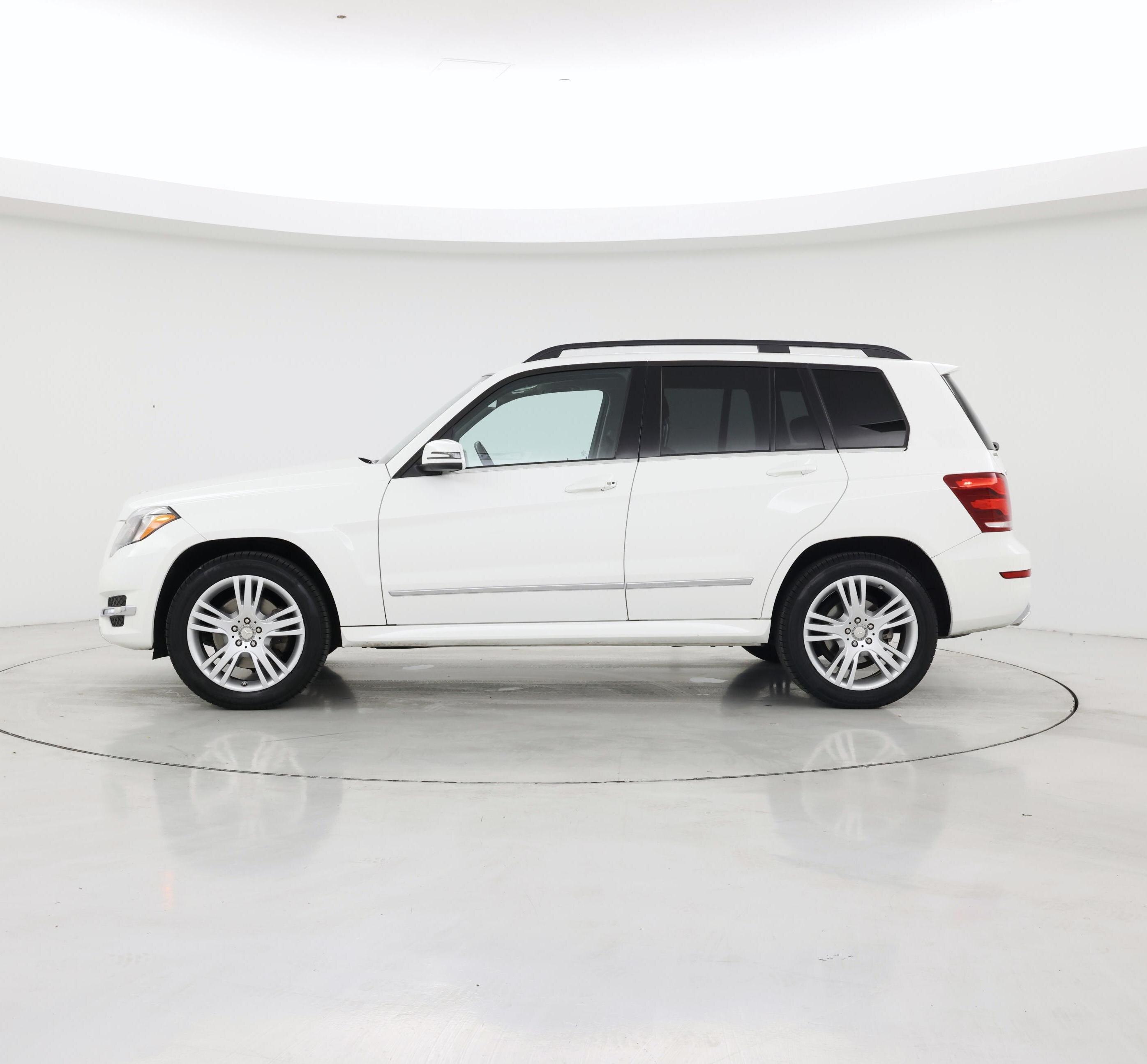 Thumbnail: 2015 Mercedes-Benz GLK - 3
