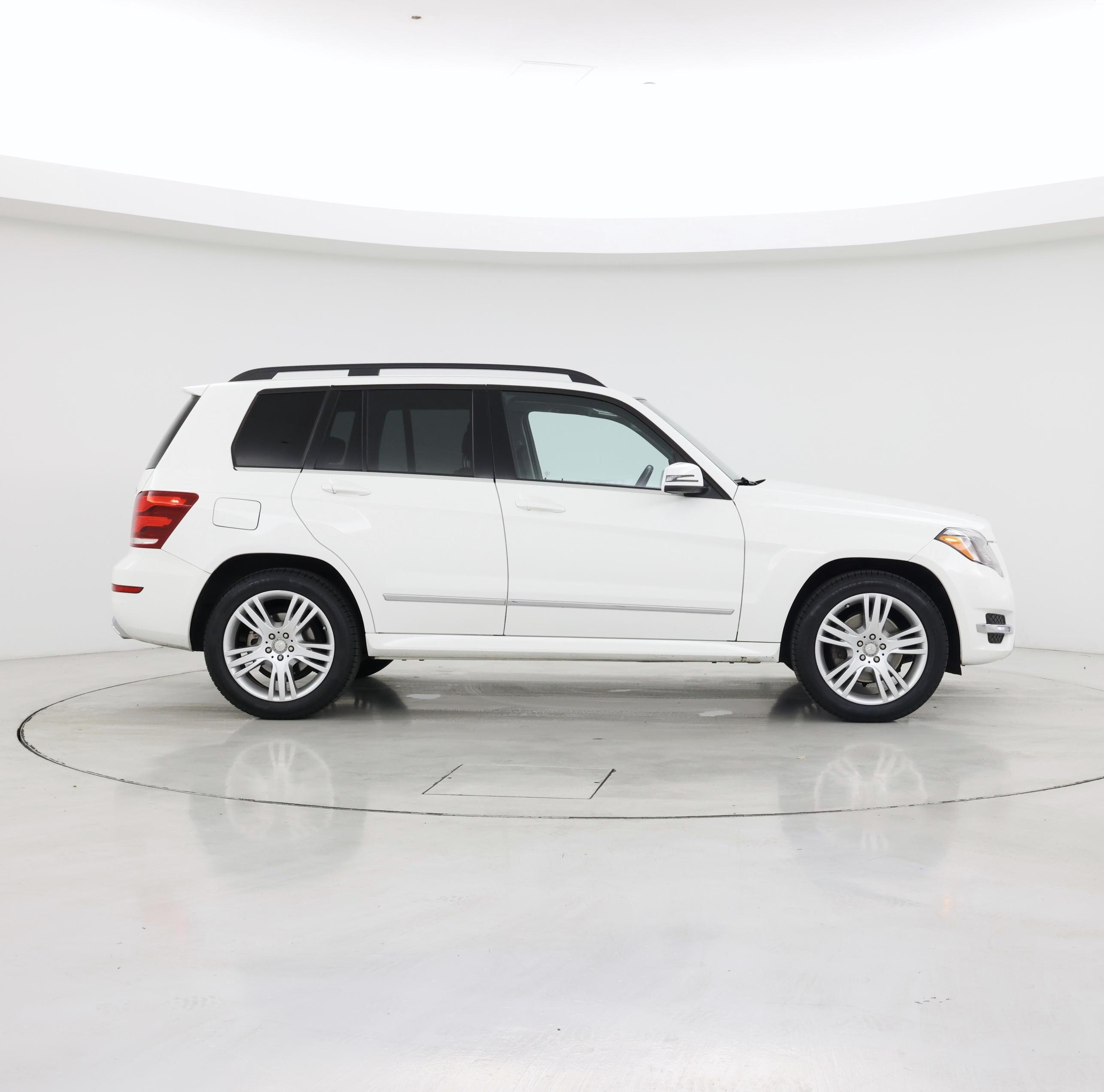 Thumbnail: 2015 Mercedes-Benz GLK - 7