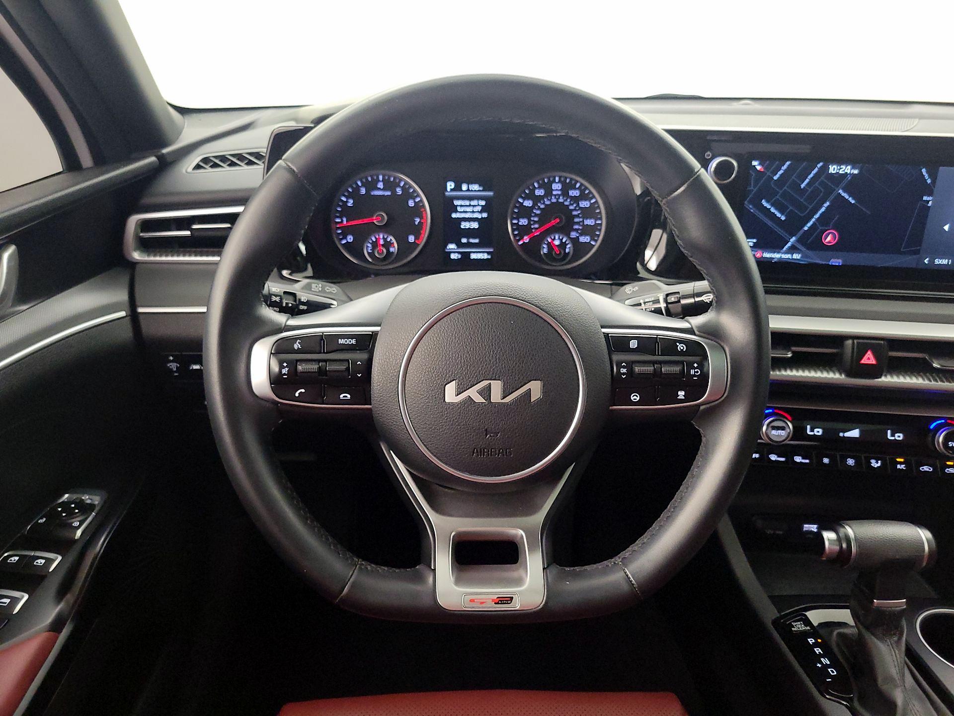 Thumbnail: 2022 Kia K5 - 10