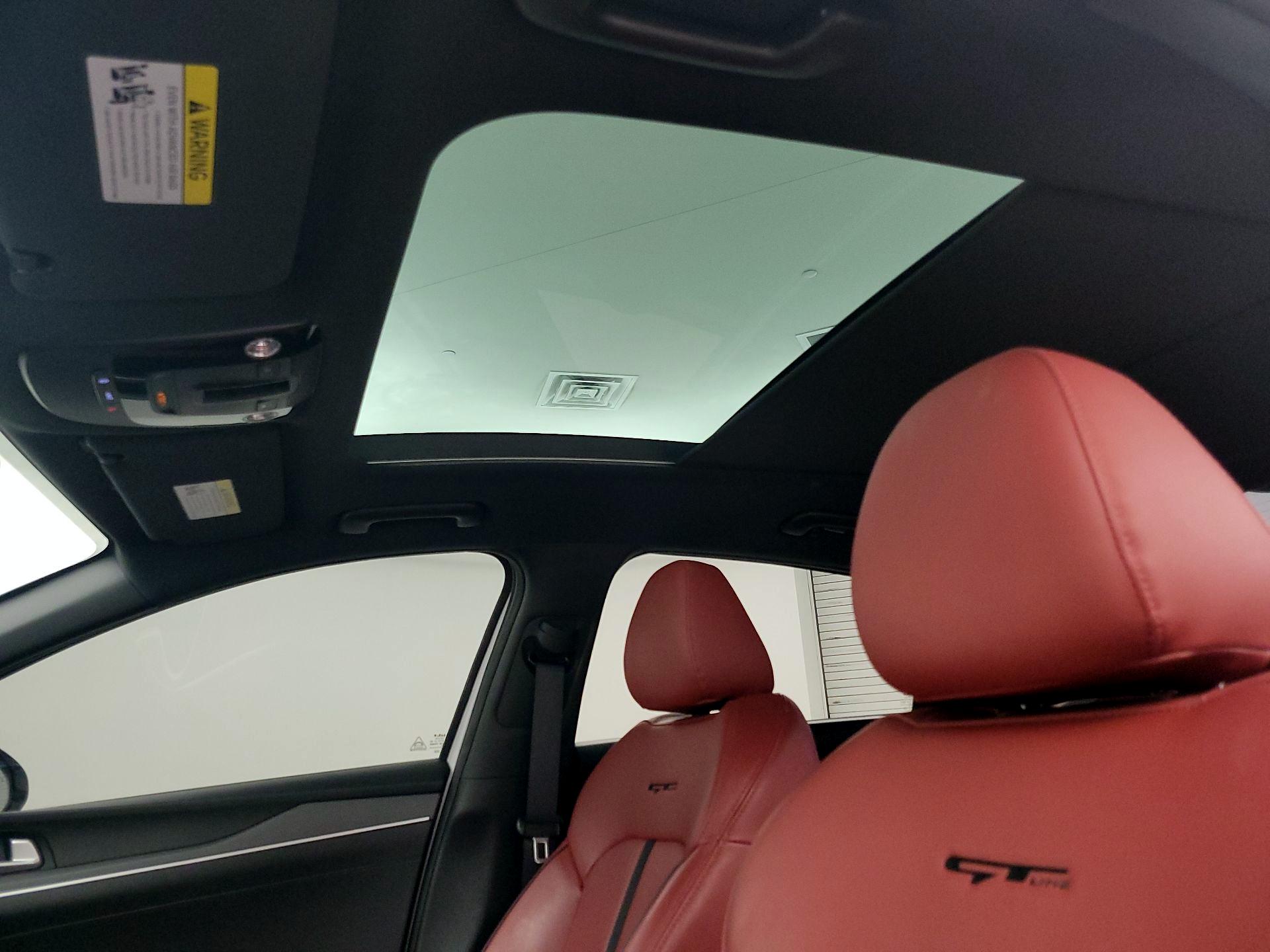 Thumbnail: 2022 Kia K5 - 20