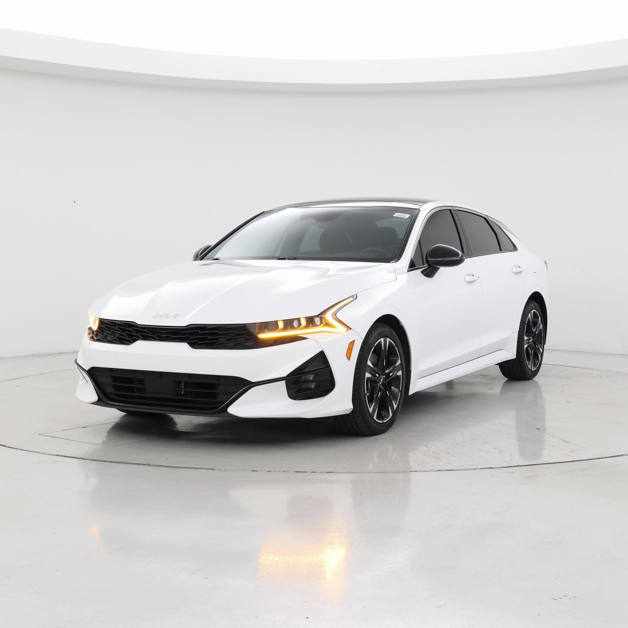 Thumbnail: 2022 Kia K5 - 4