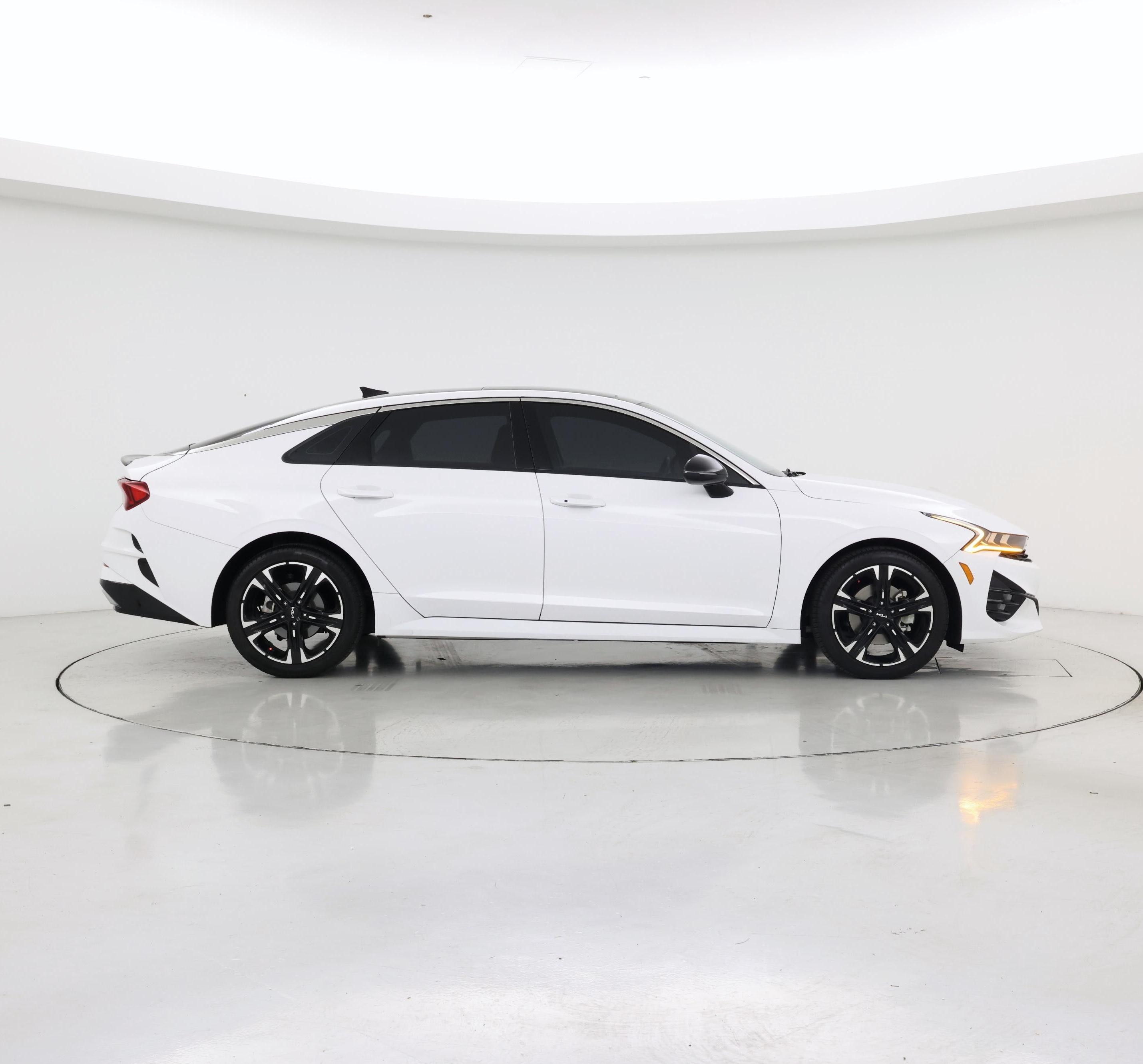 Thumbnail: 2022 Kia K5 - 7