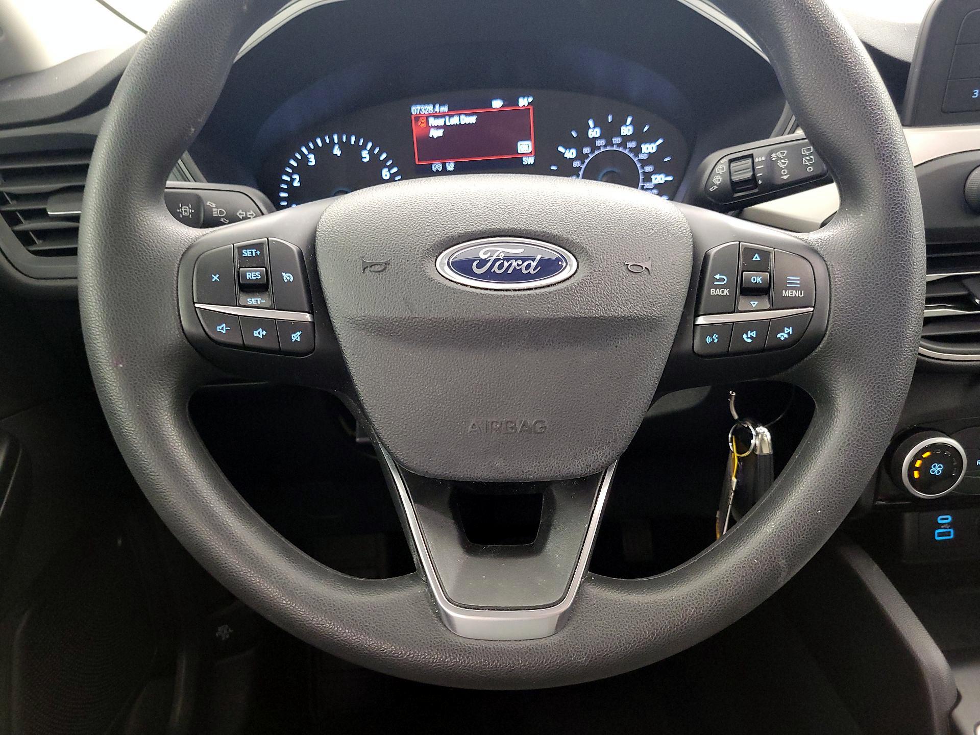 Thumbnail: 2022 Ford Escape - 10